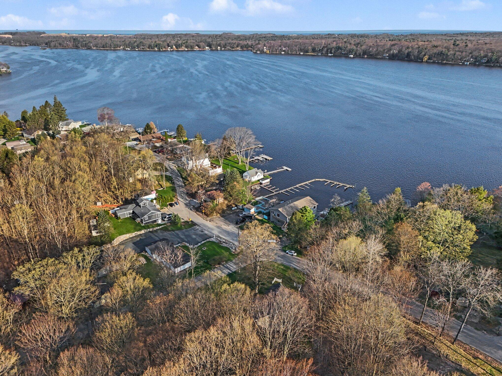 5989 Barnhart Road Ludington MI 49431