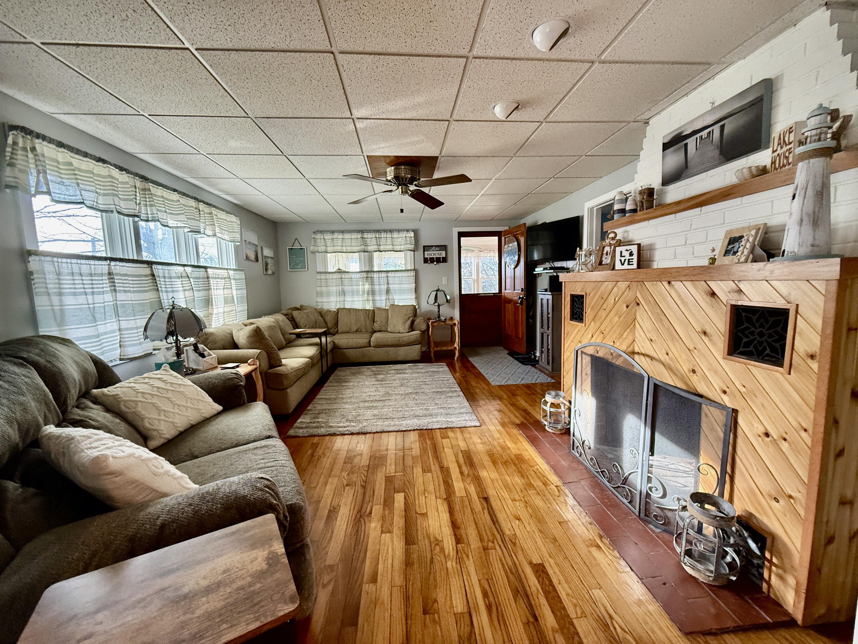 5989 Barnhart Road Ludington MI 49431