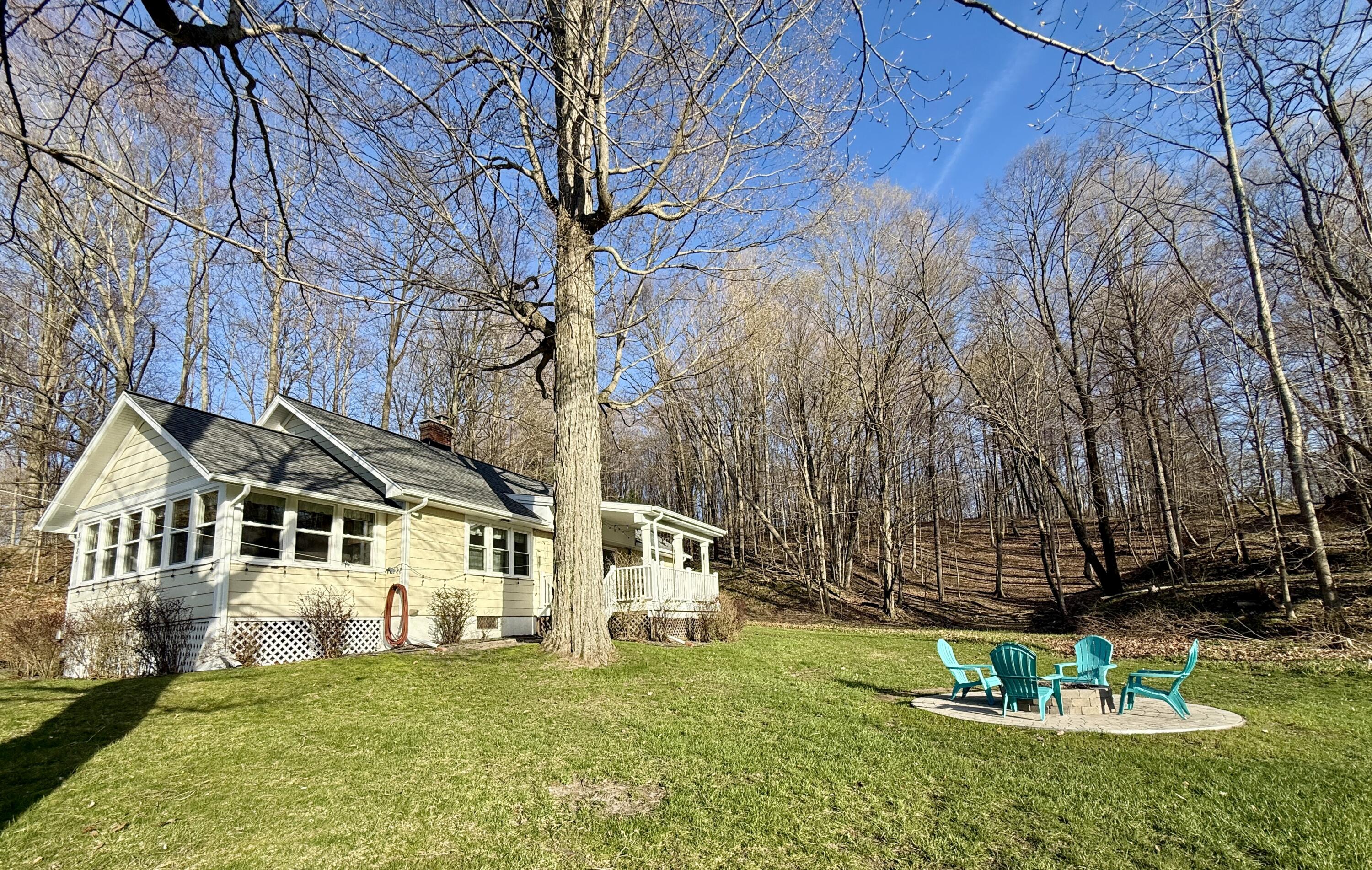 5989 Barnhart Road Ludington MI 49431