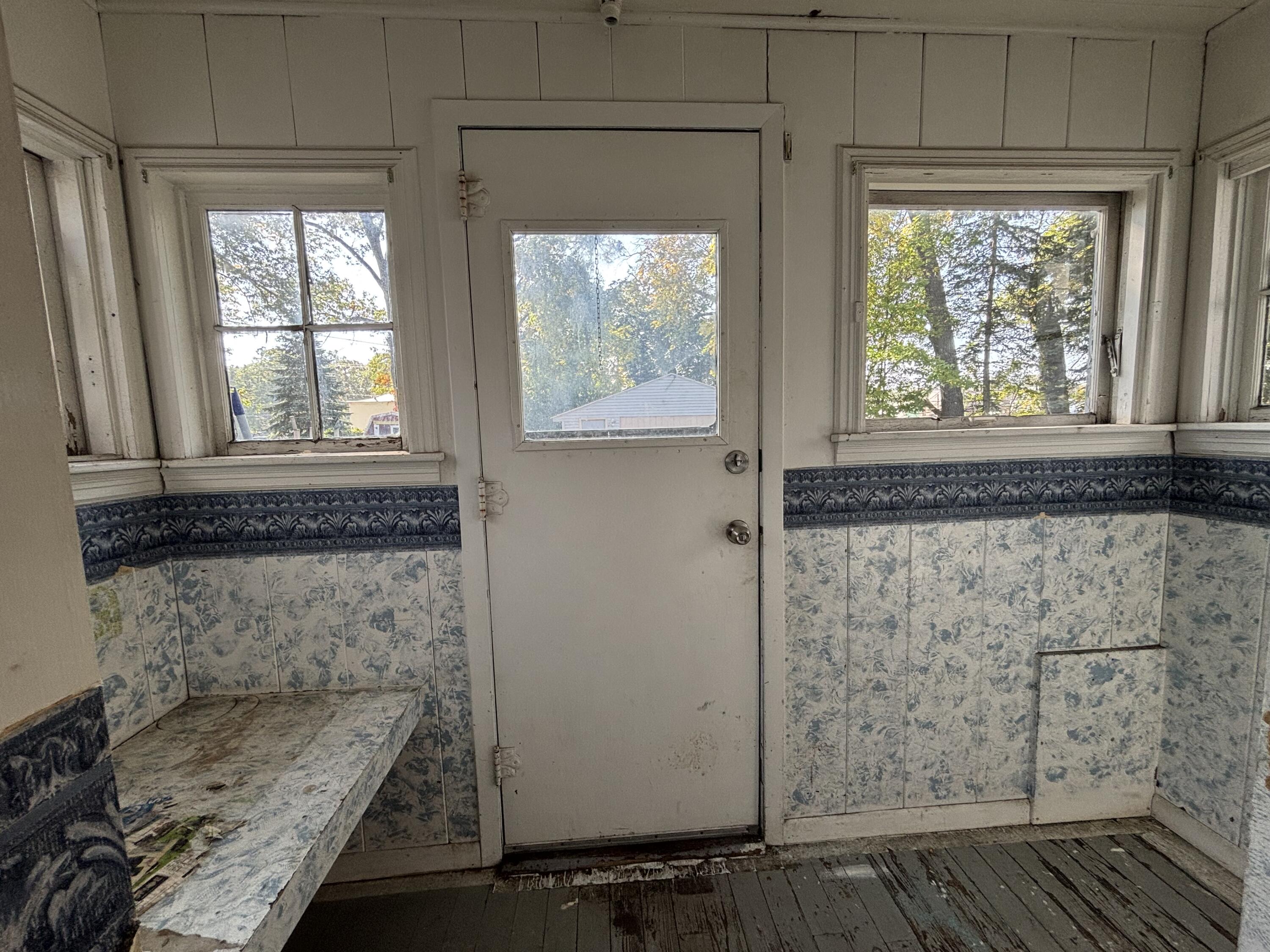 235 W Larch Avenue Muskegon MI 49441