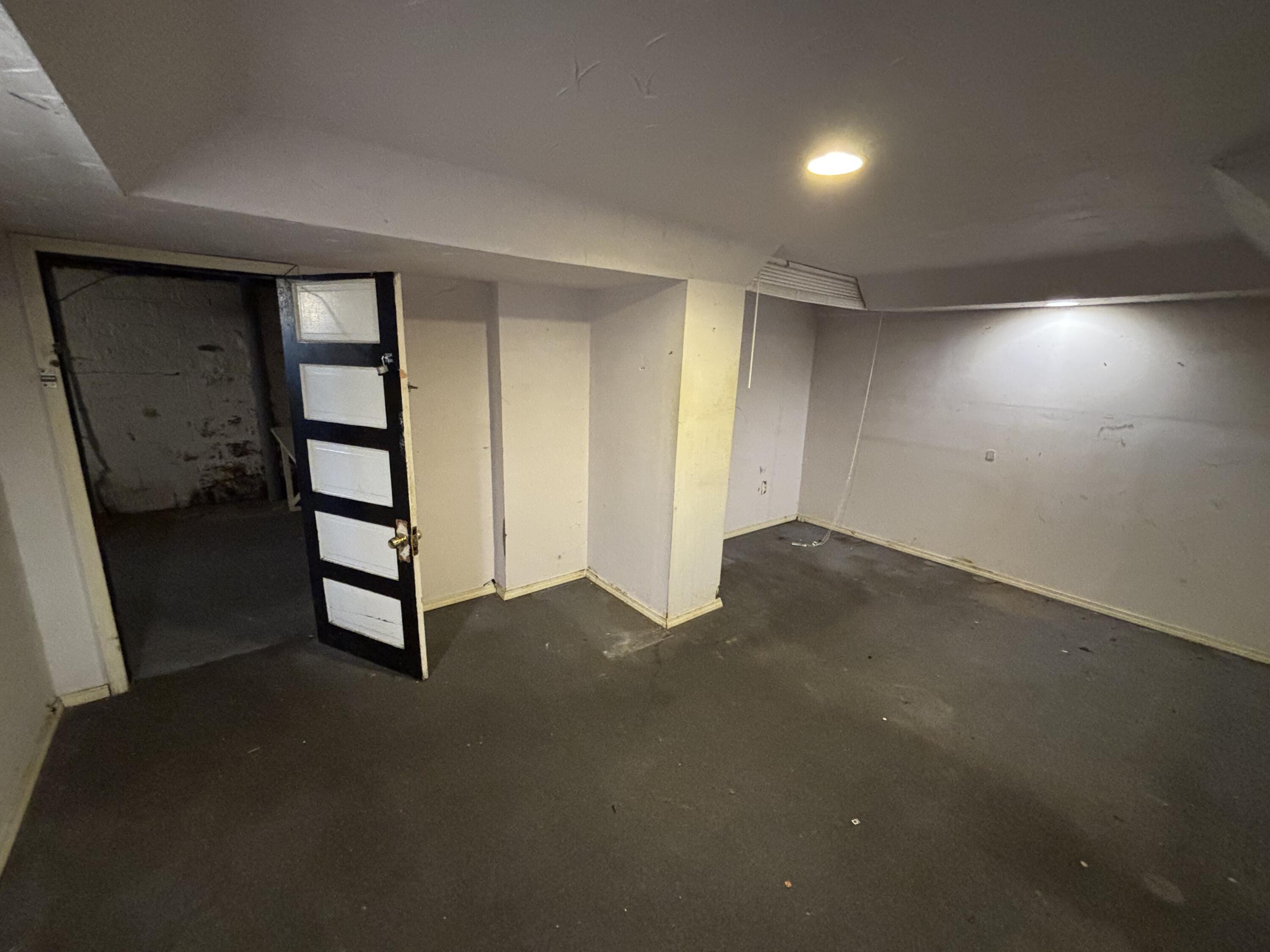 235 W Larch Avenue Muskegon MI 49441
