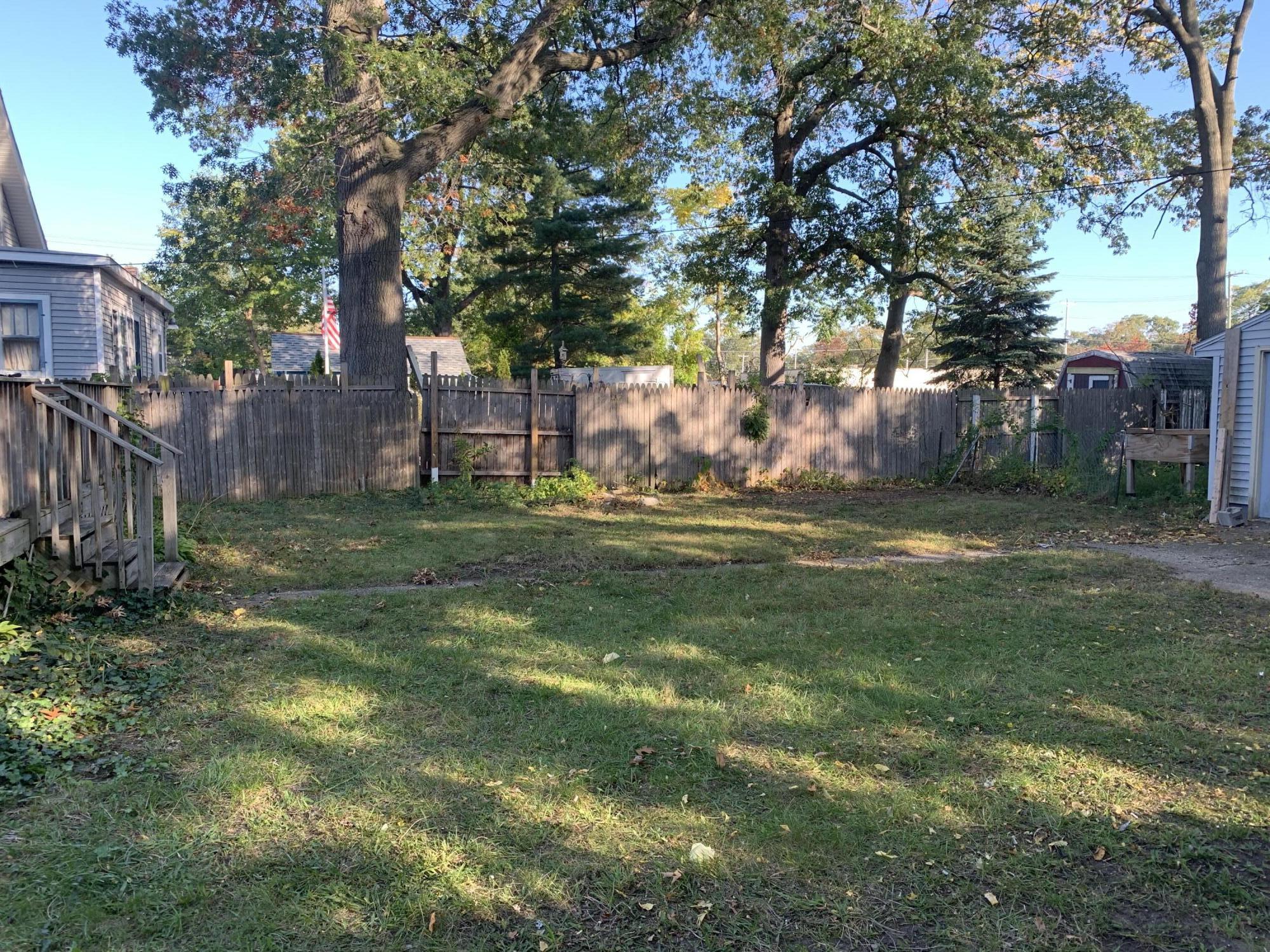 235 W Larch Avenue Muskegon MI 49441