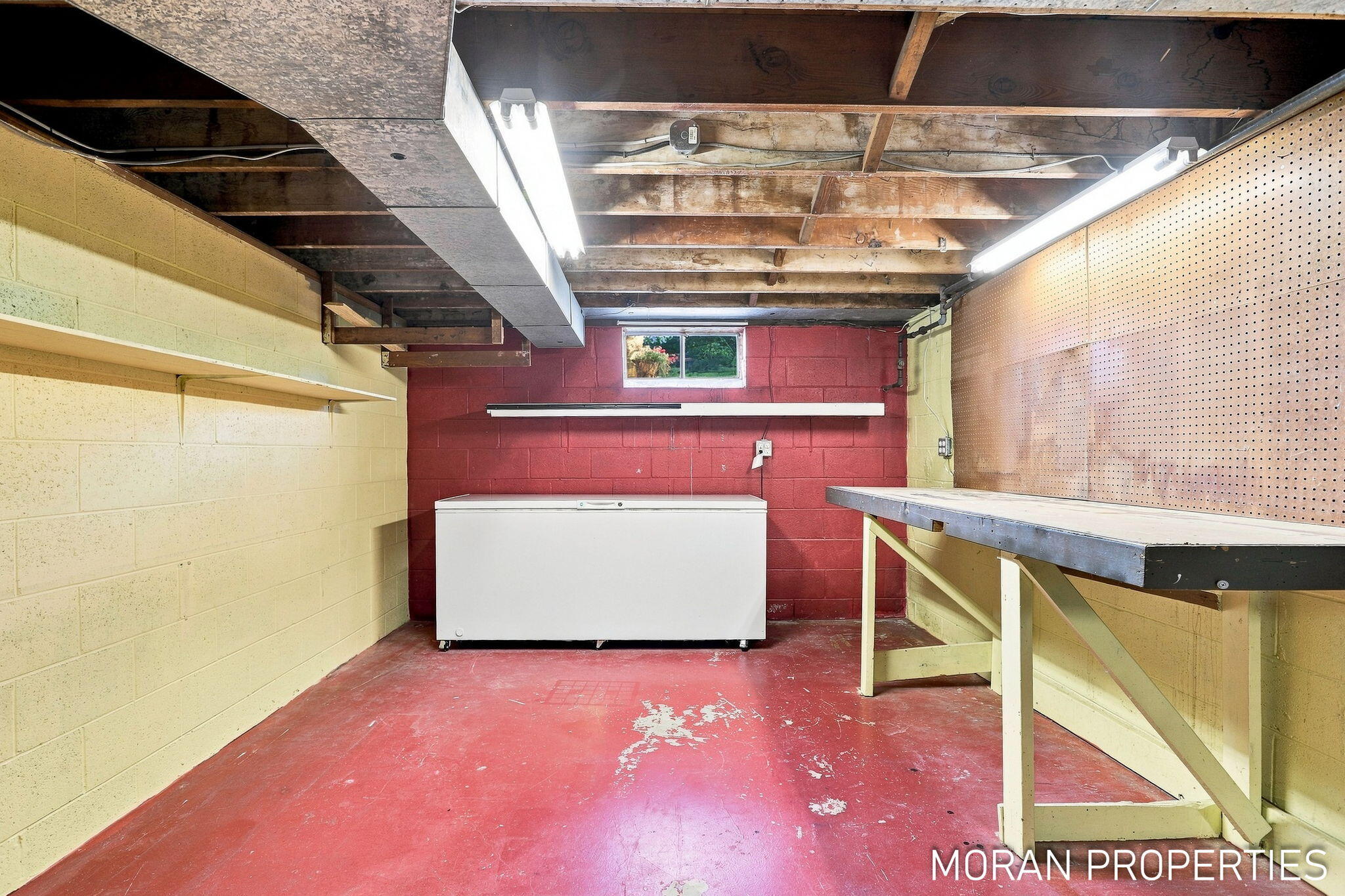 210 Hope Avenue Holland MI 49423