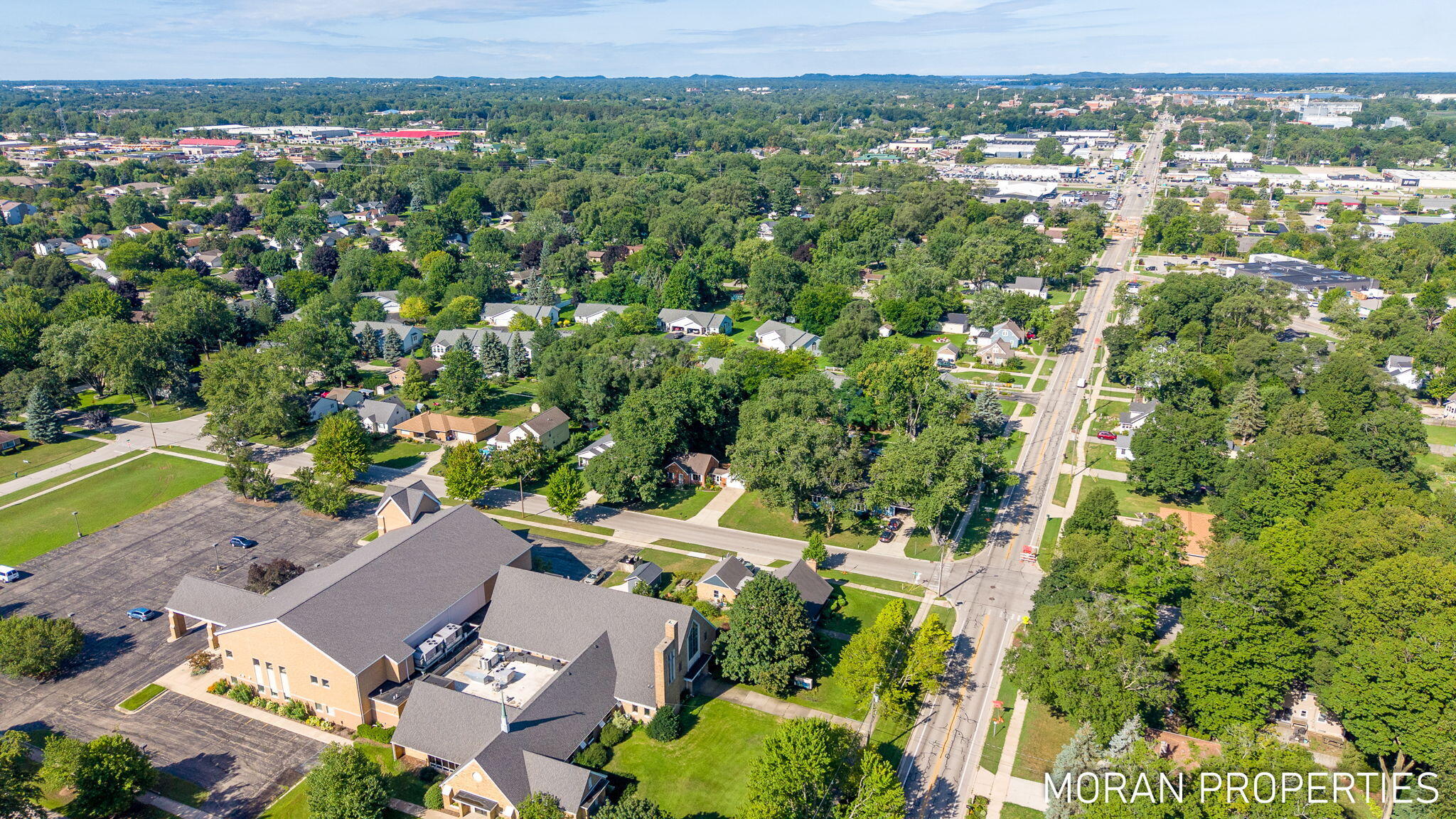 210 Hope Avenue Holland MI 49423