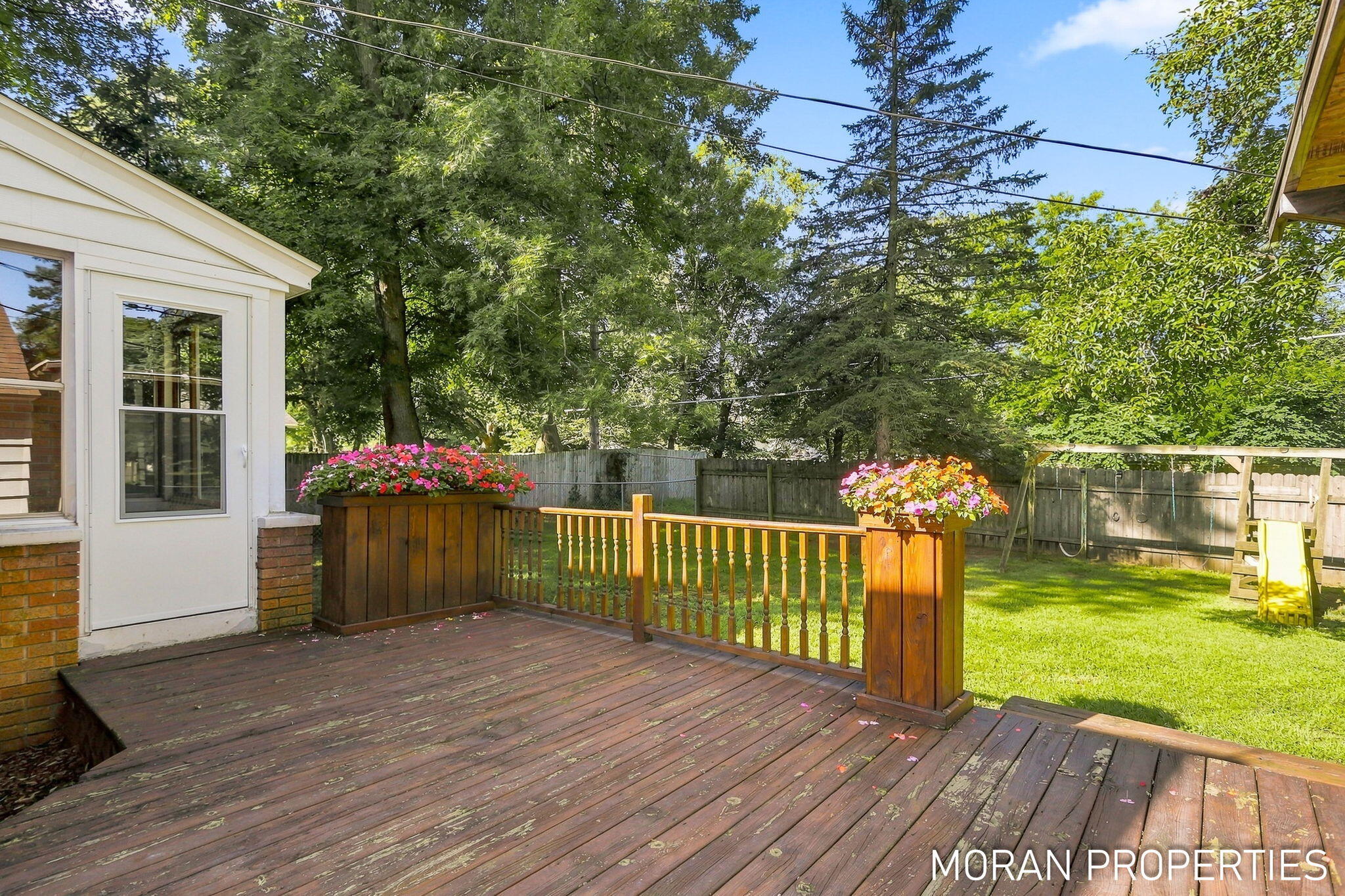 210 Hope Avenue Holland MI 49423