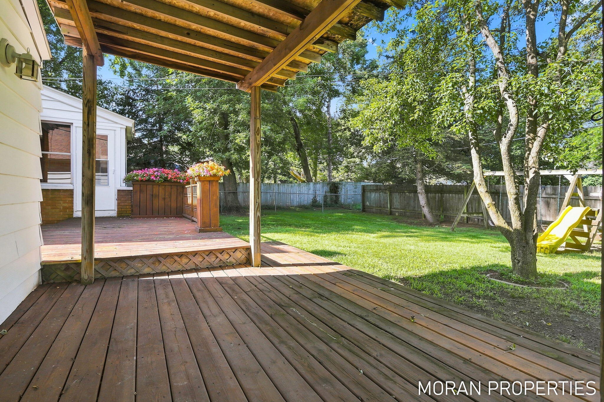 210 Hope Avenue Holland MI 49423