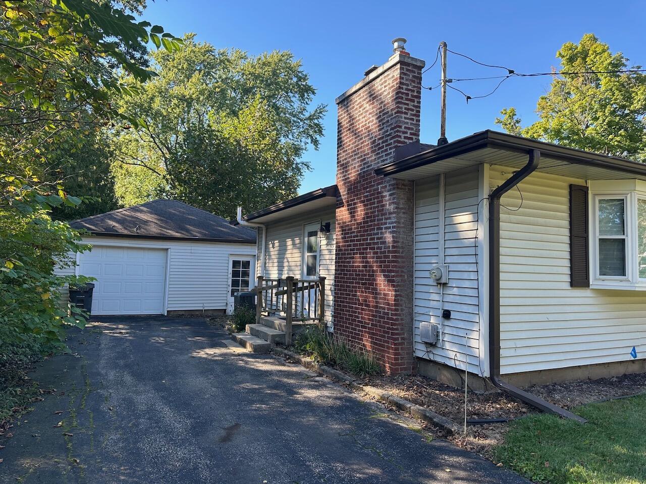 834 Westfall Avenue Kalamazoo MI 49006