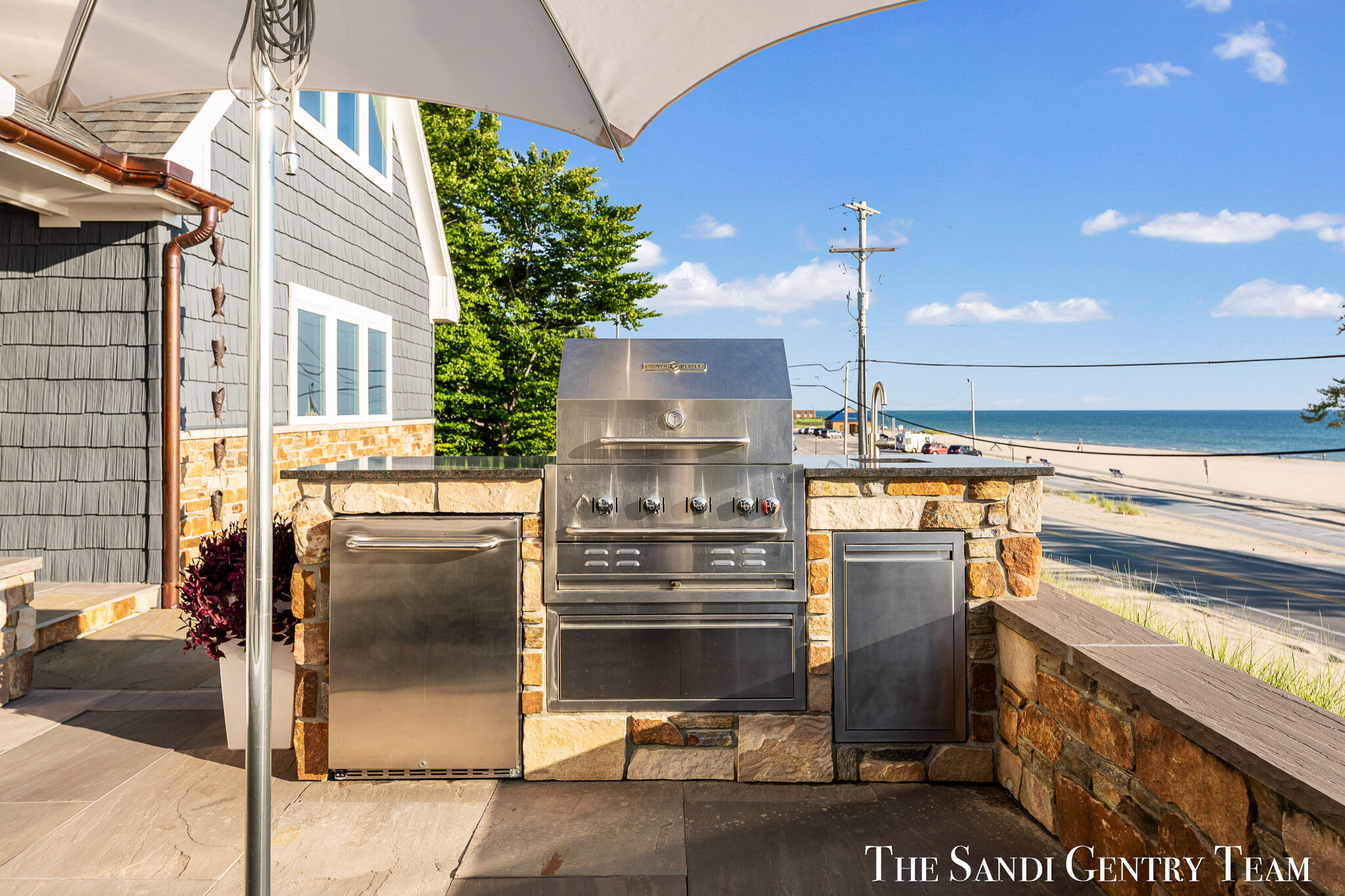 1796 Beach Street Muskegon MI 49441