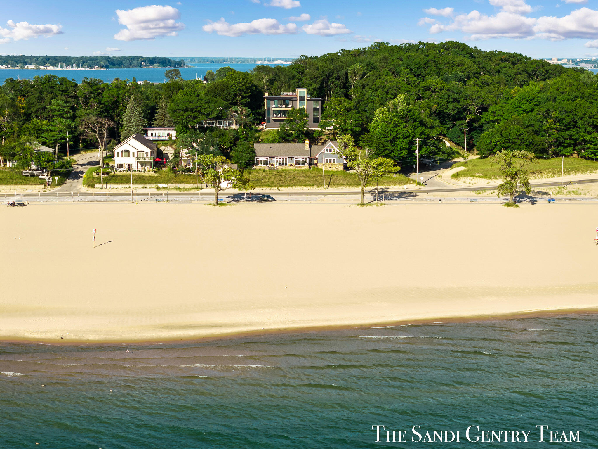 1796 Beach Street Muskegon MI 49441