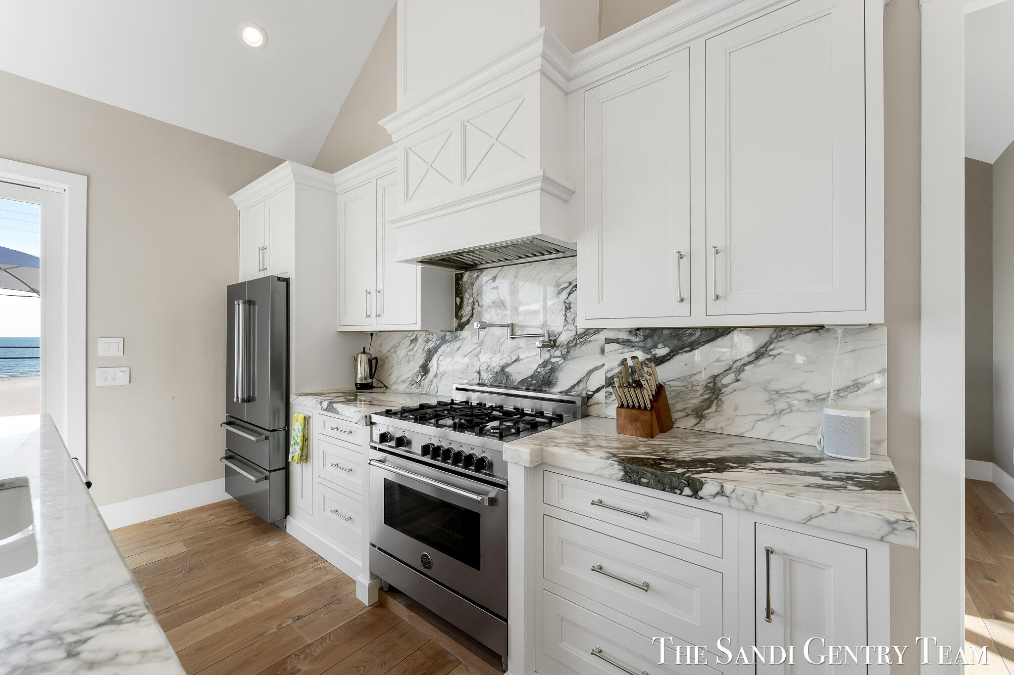 1796 Beach Street Muskegon MI 49441
