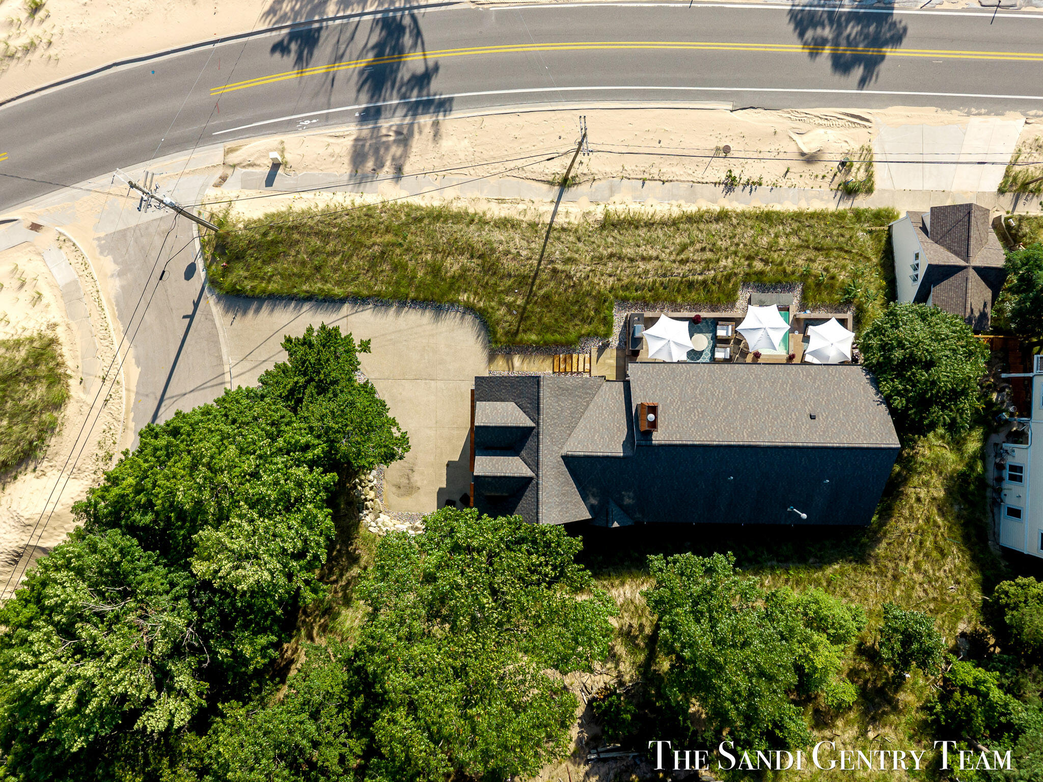 1796 Beach Street Muskegon MI 49441