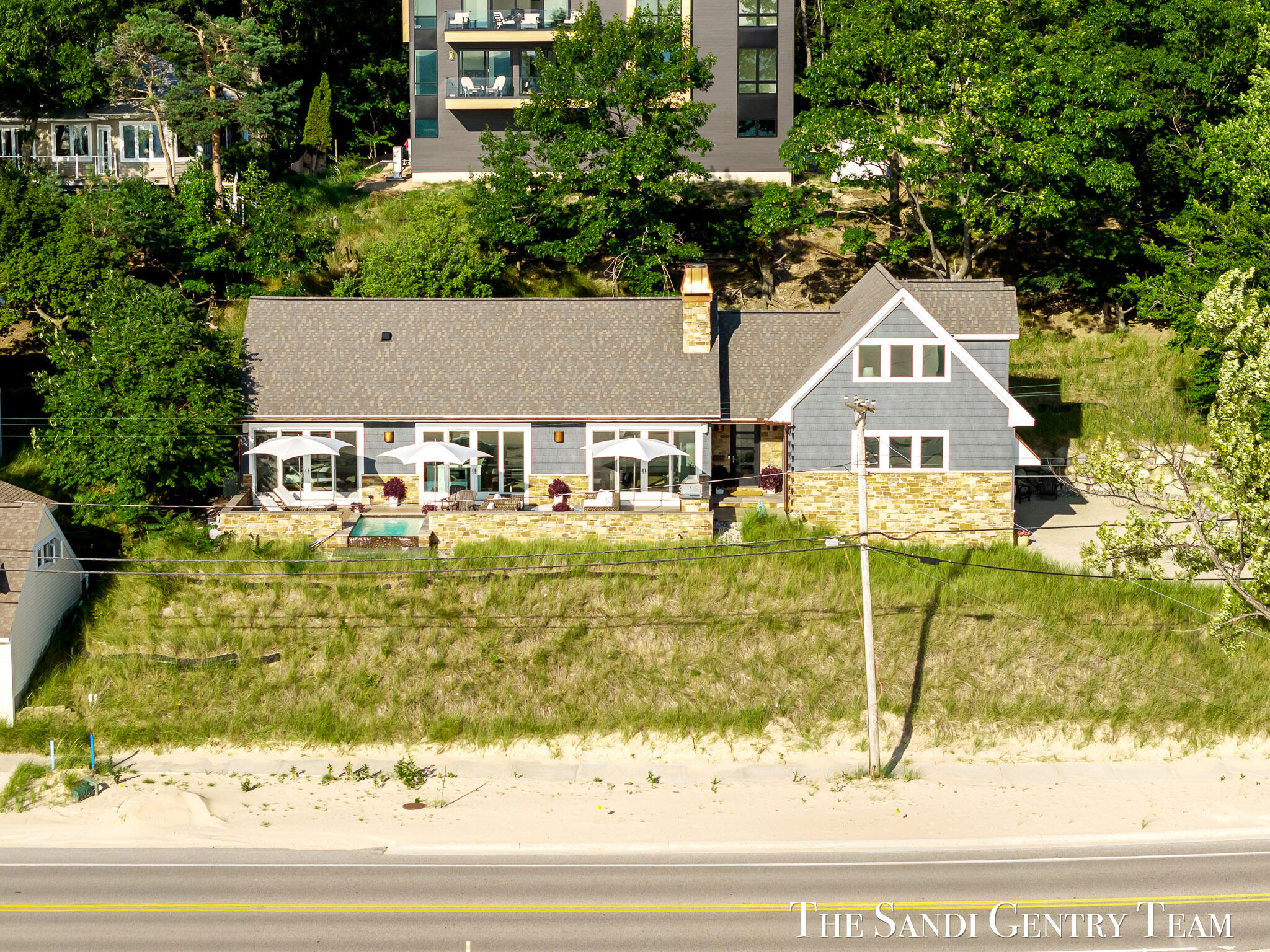 1796 Beach Street Muskegon MI 49441
