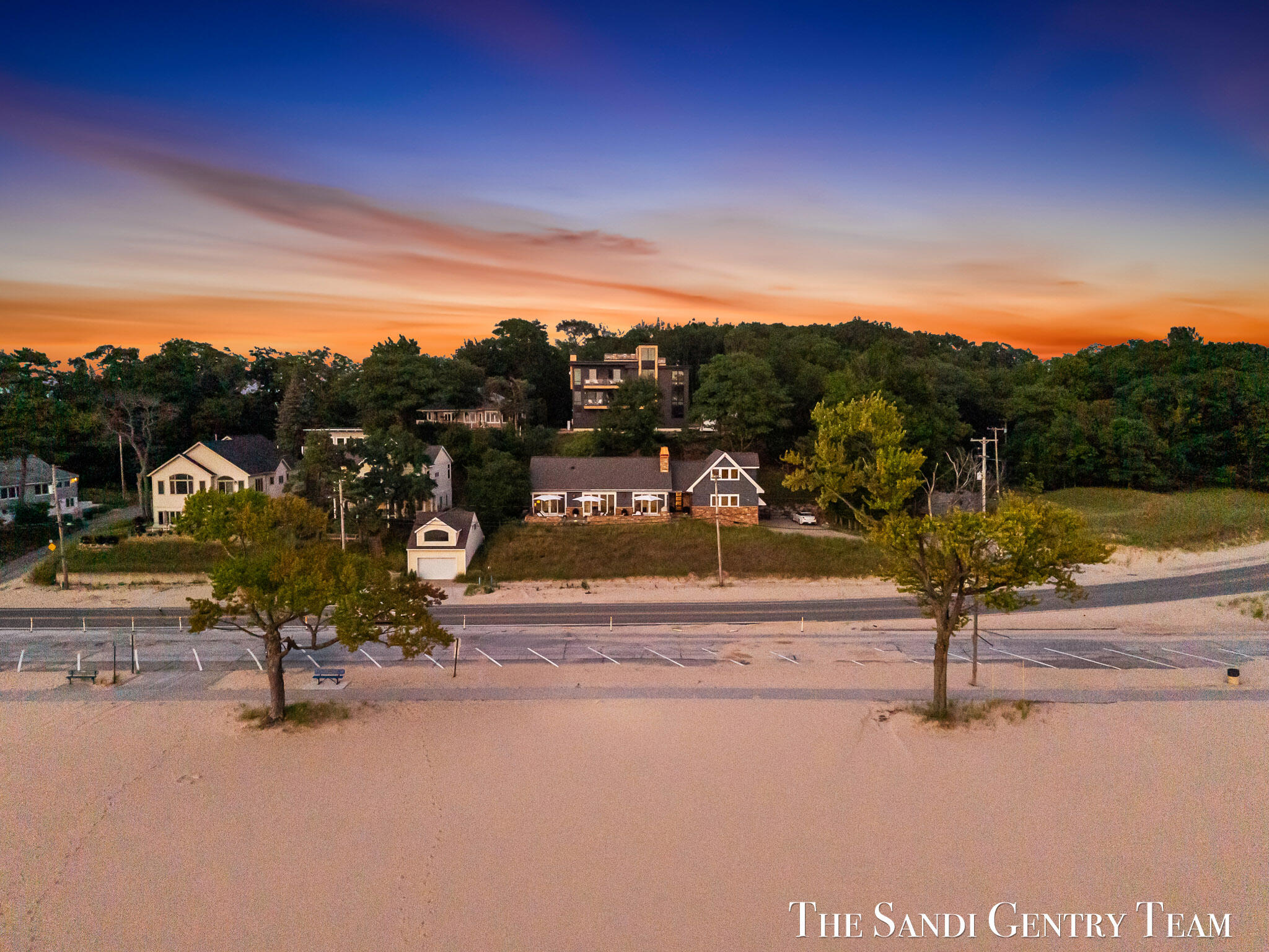 1796 Beach Street Muskegon MI 49441