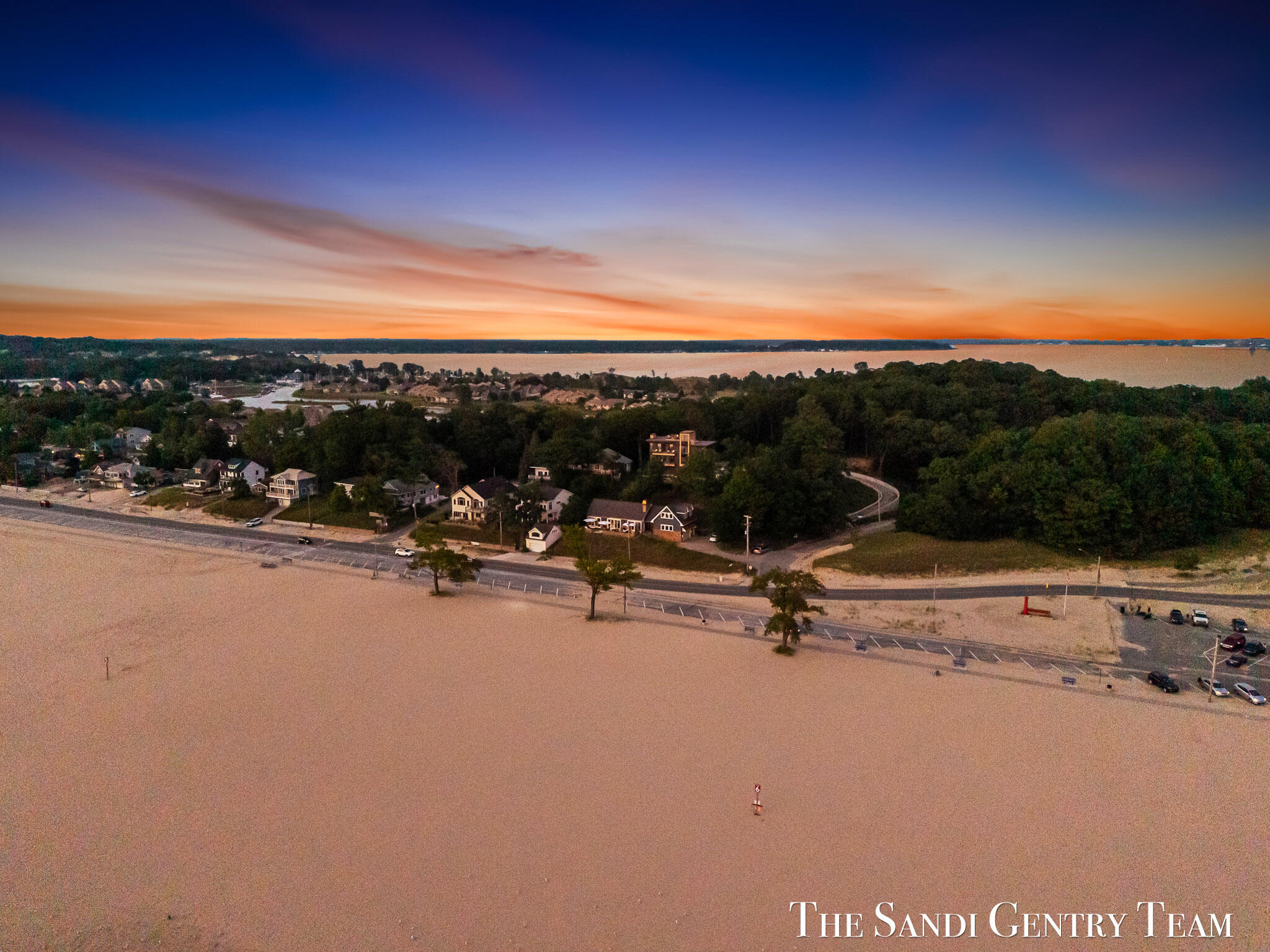 1796 Beach Street Muskegon MI 49441