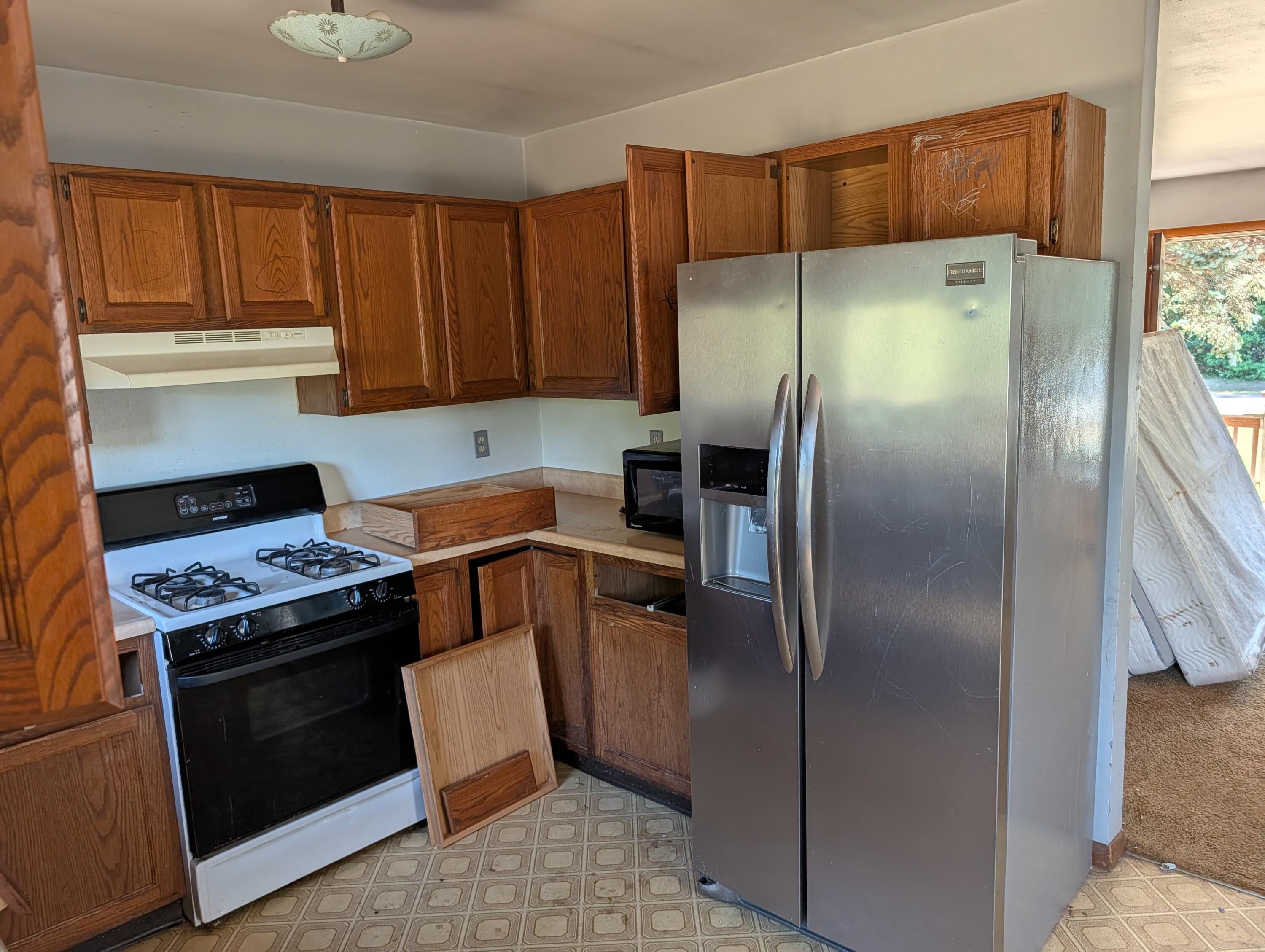 1963 N Lincoln Road Ludington MI 49431