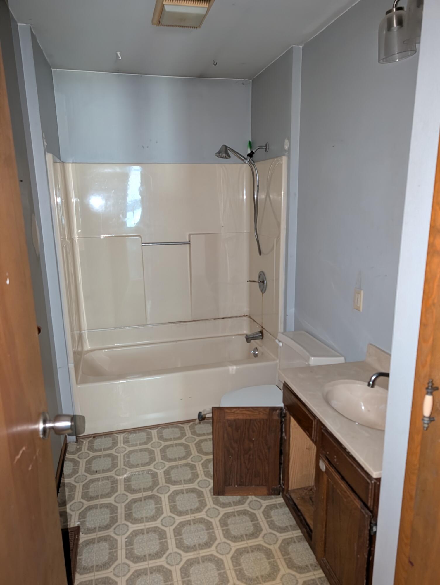 1963 N Lincoln Road Ludington MI 49431