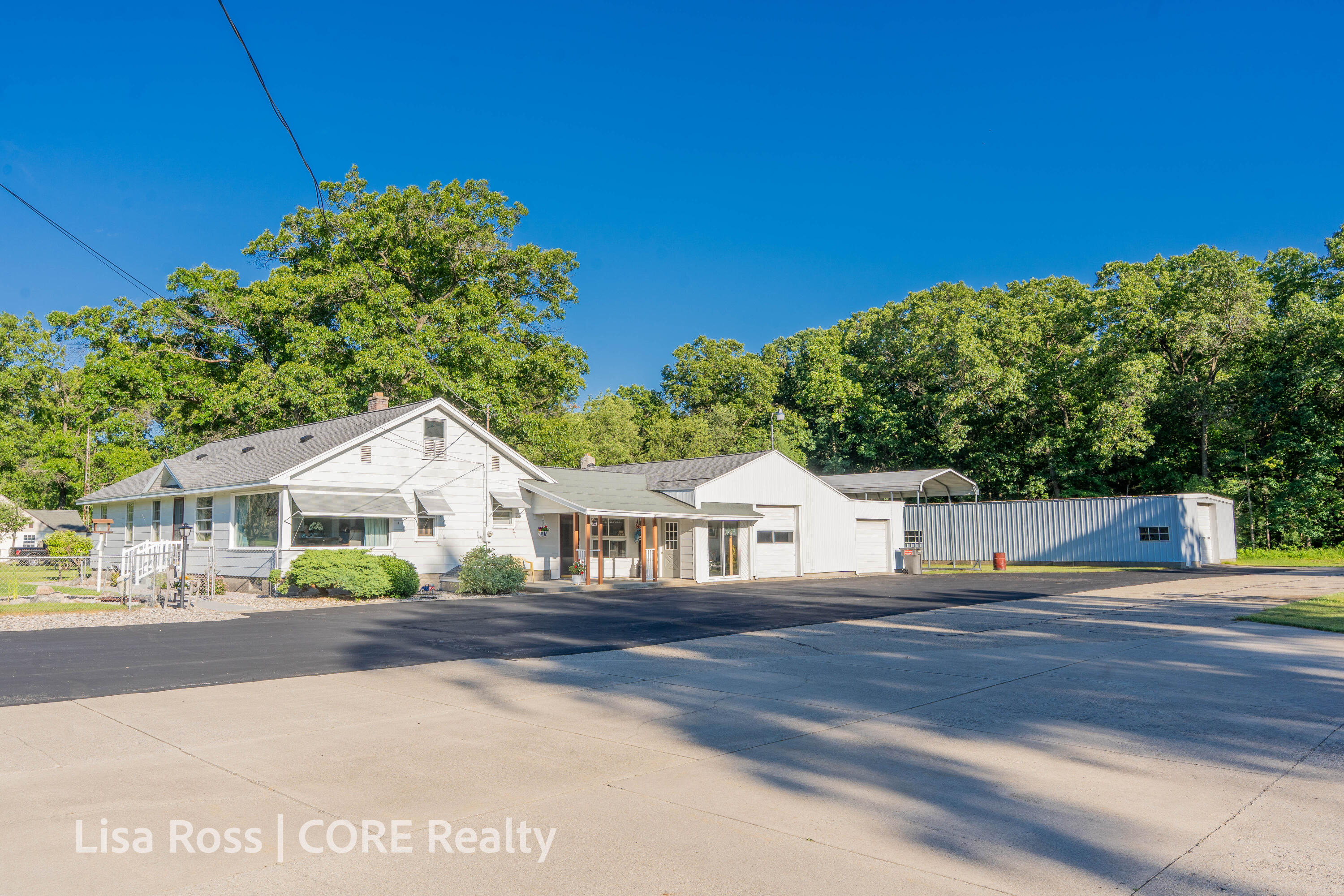 7601 E Apple Avenue Muskegon MI 49442