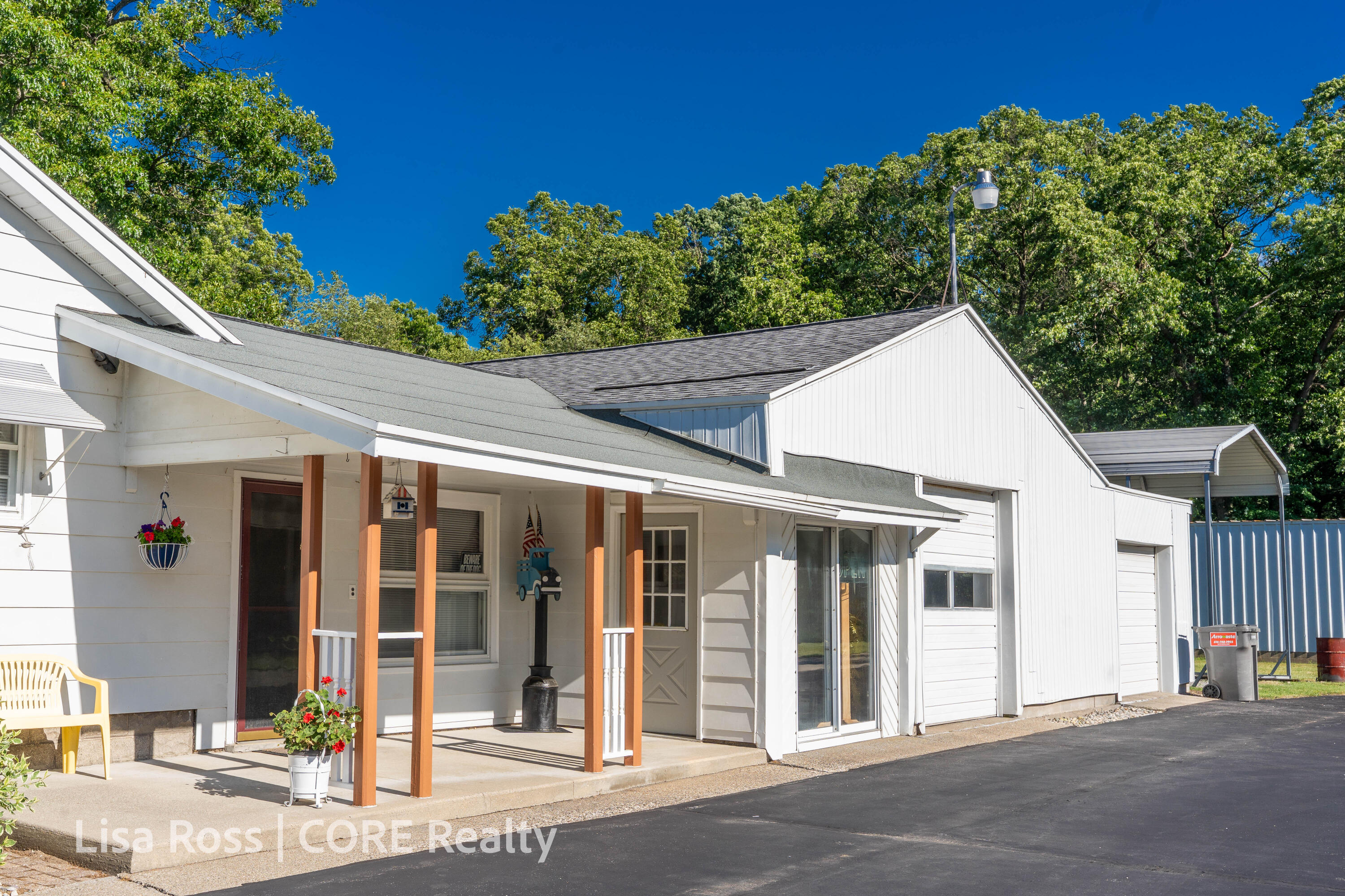 7601 E Apple Avenue Muskegon MI 49442