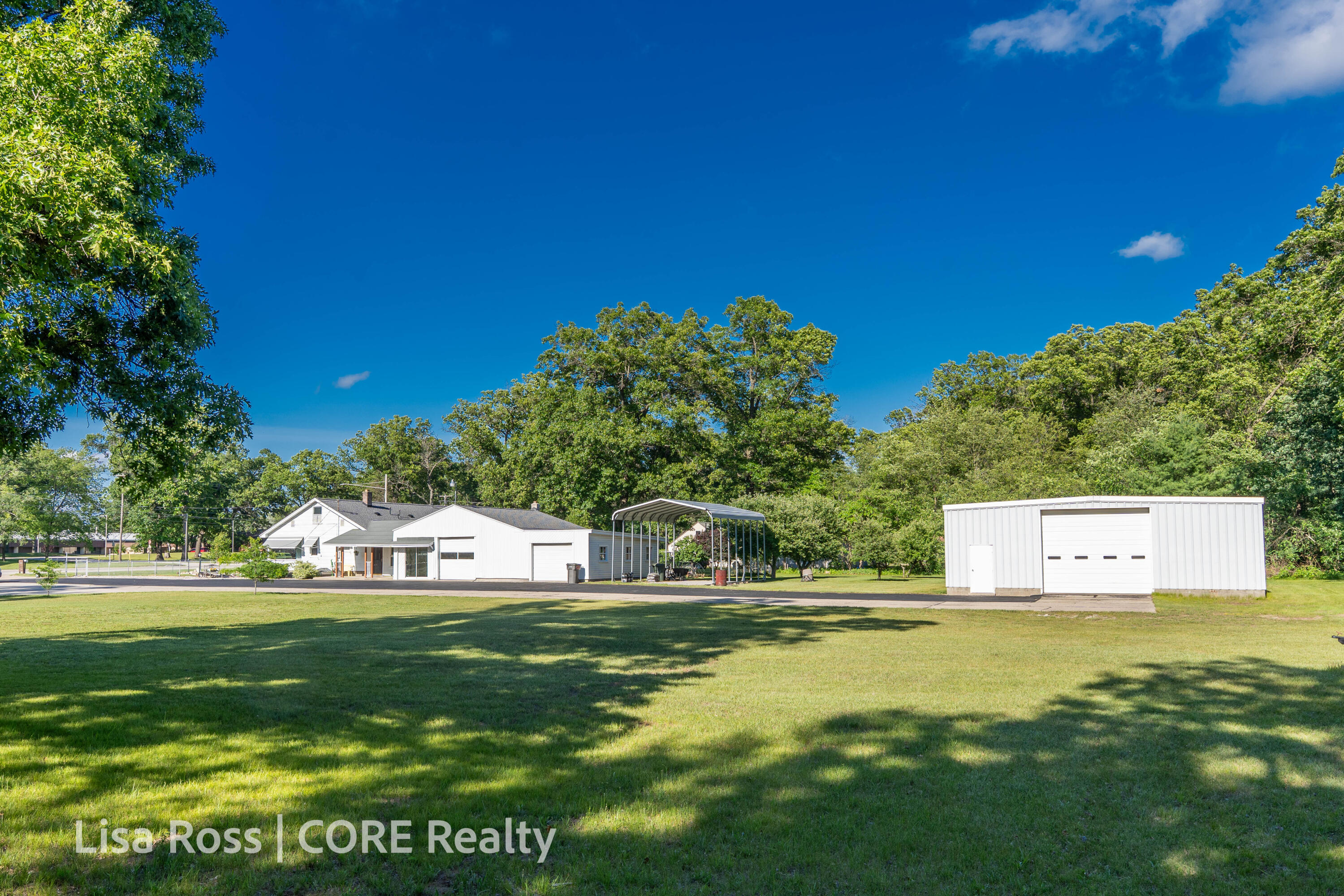 7601 E Apple Avenue Muskegon MI 49442