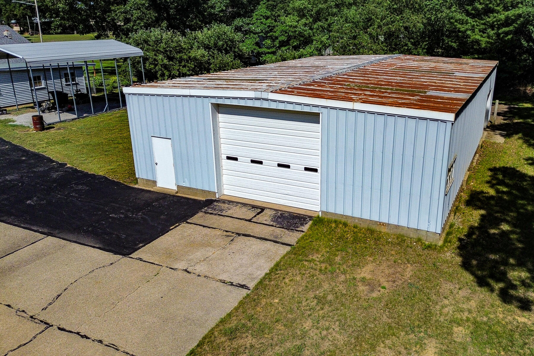 7601 E Apple Avenue Muskegon MI 49442