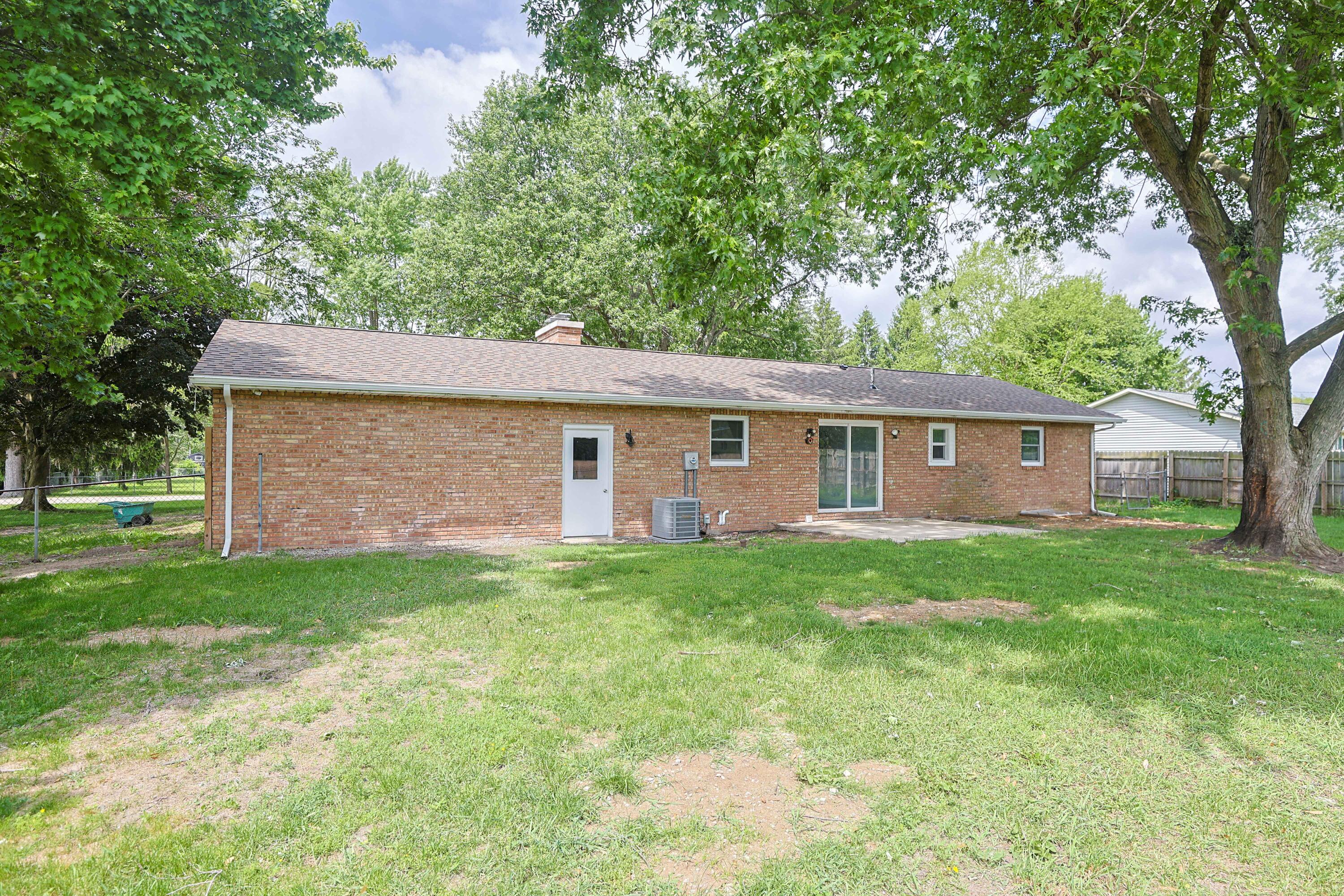 827 E Park Drive Niles MI 49120