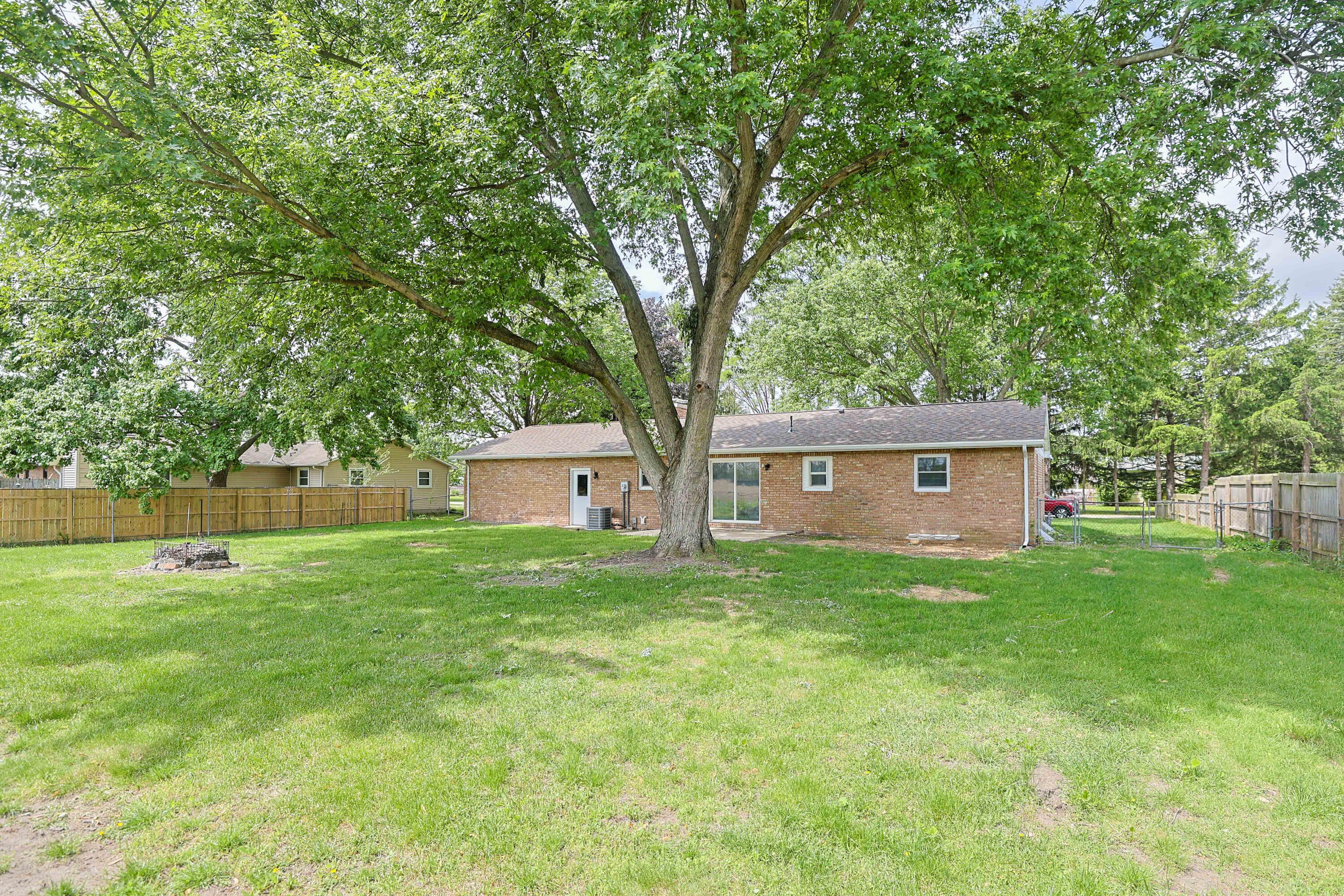 827 E Park Drive Niles MI 49120