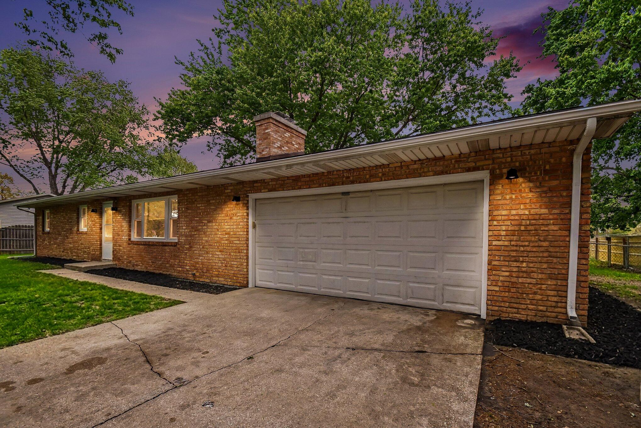 827 E Park Drive Niles MI 49120