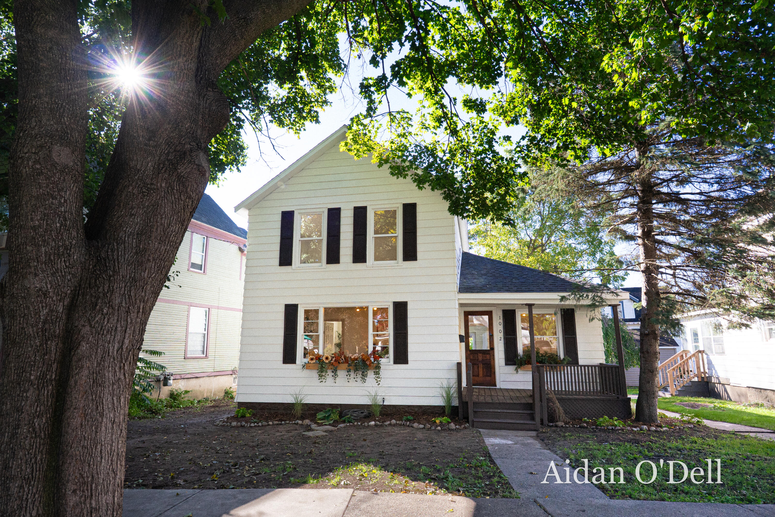 1002 Butterworth Street SW Grand Rapids MI 49504