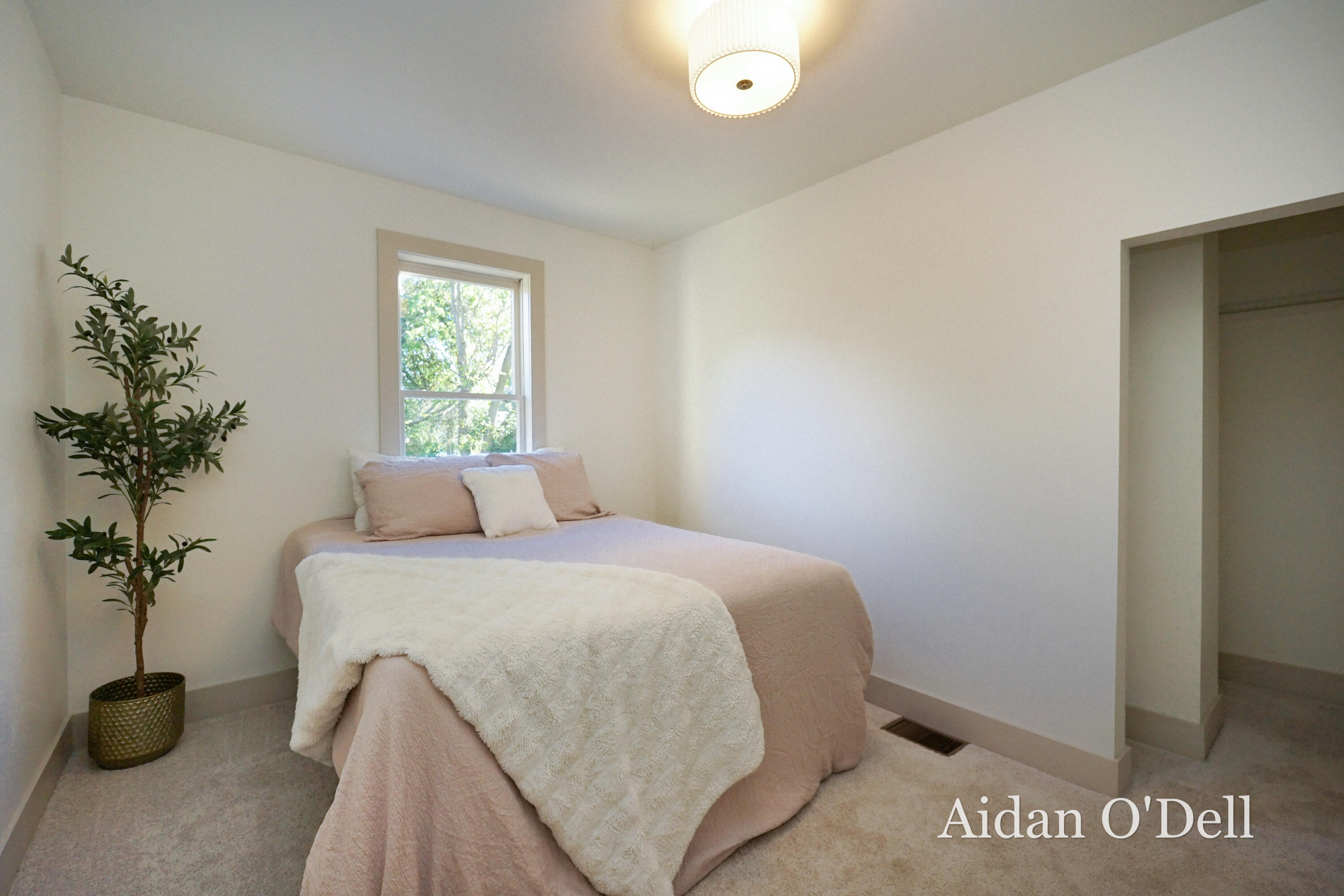 1002 Butterworth Street SW Grand Rapids MI 49504