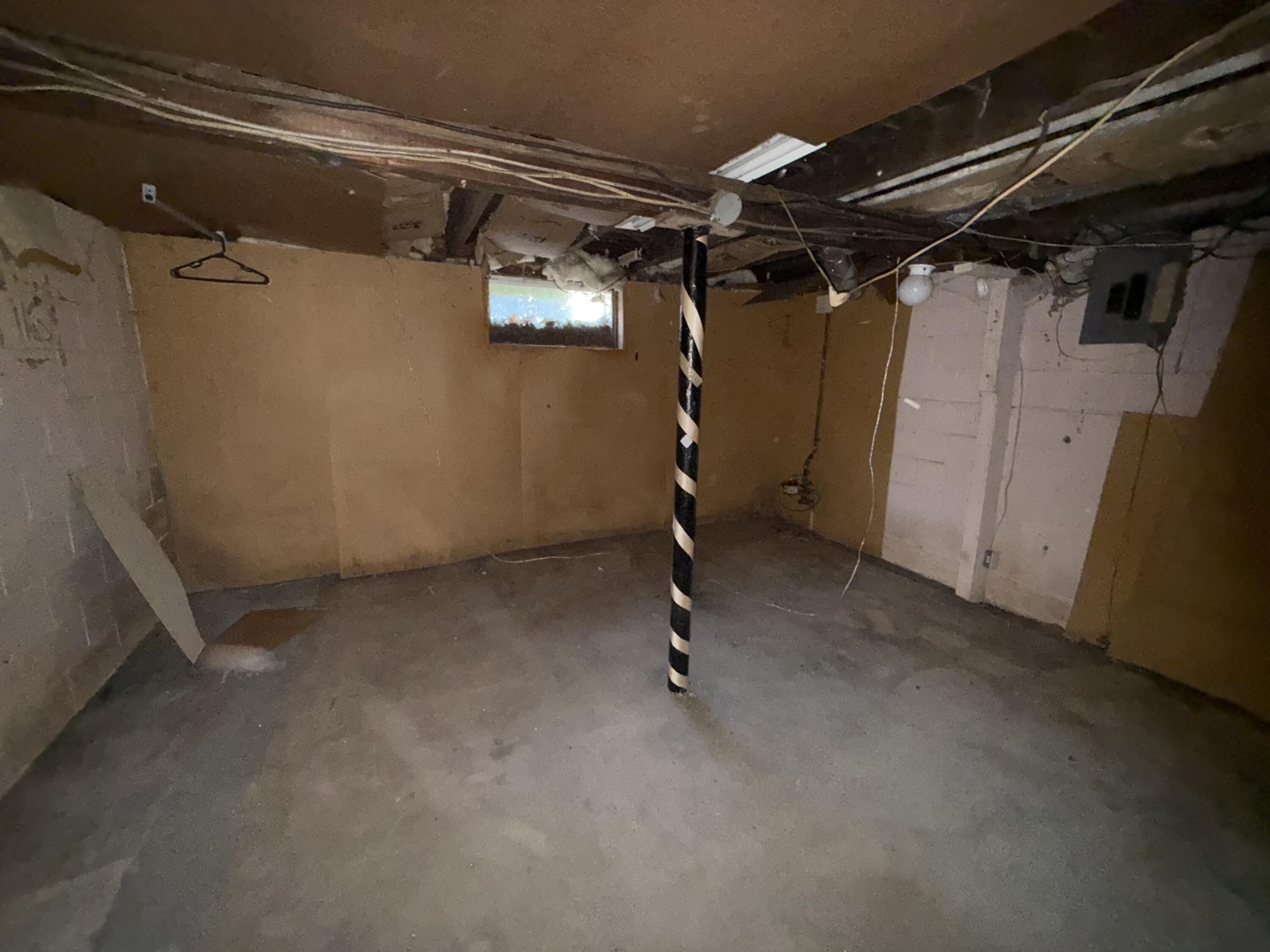 13507 152nd Avenue Grand Haven MI 49417