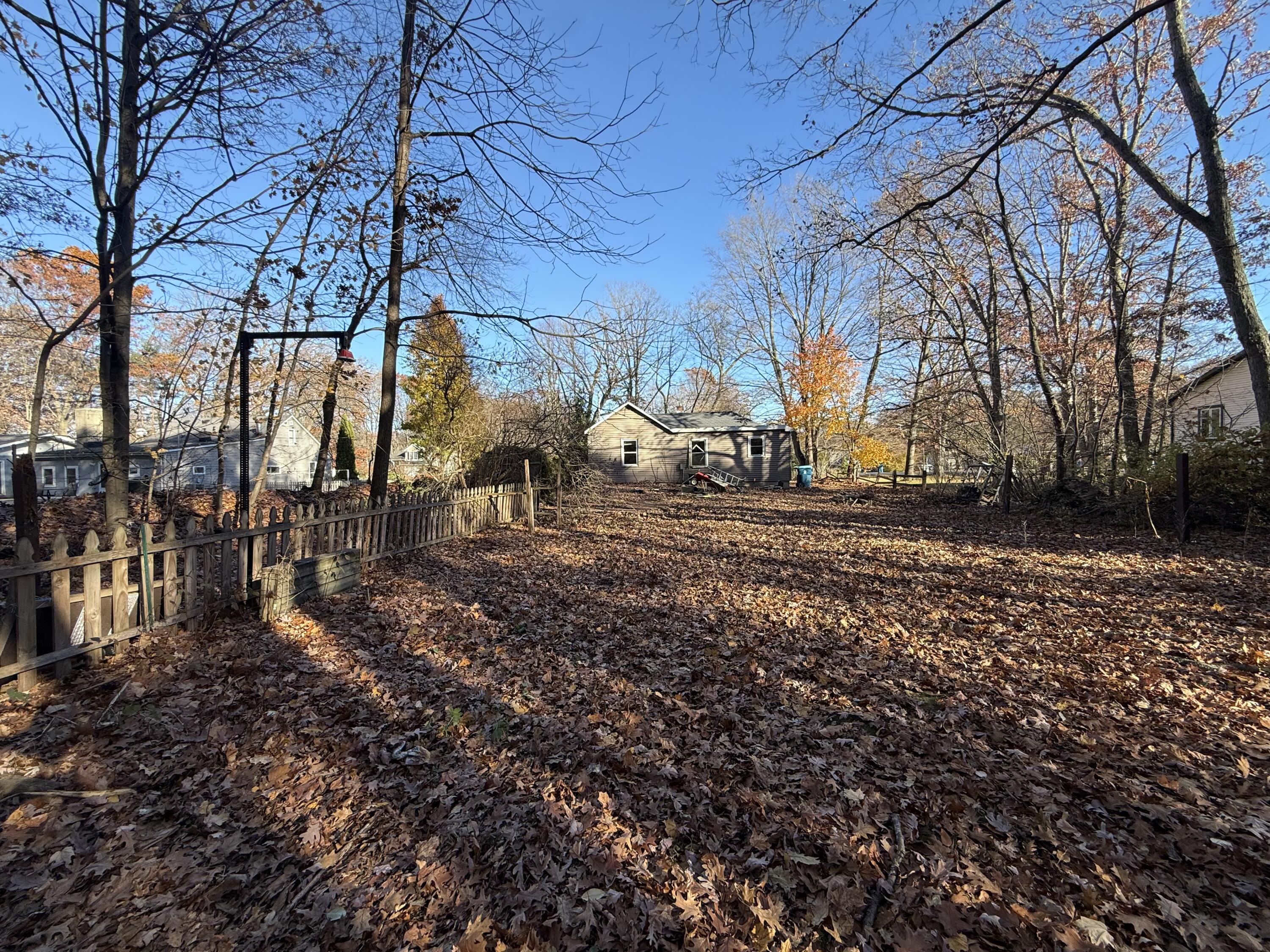 13507 152nd Avenue Grand Haven MI 49417