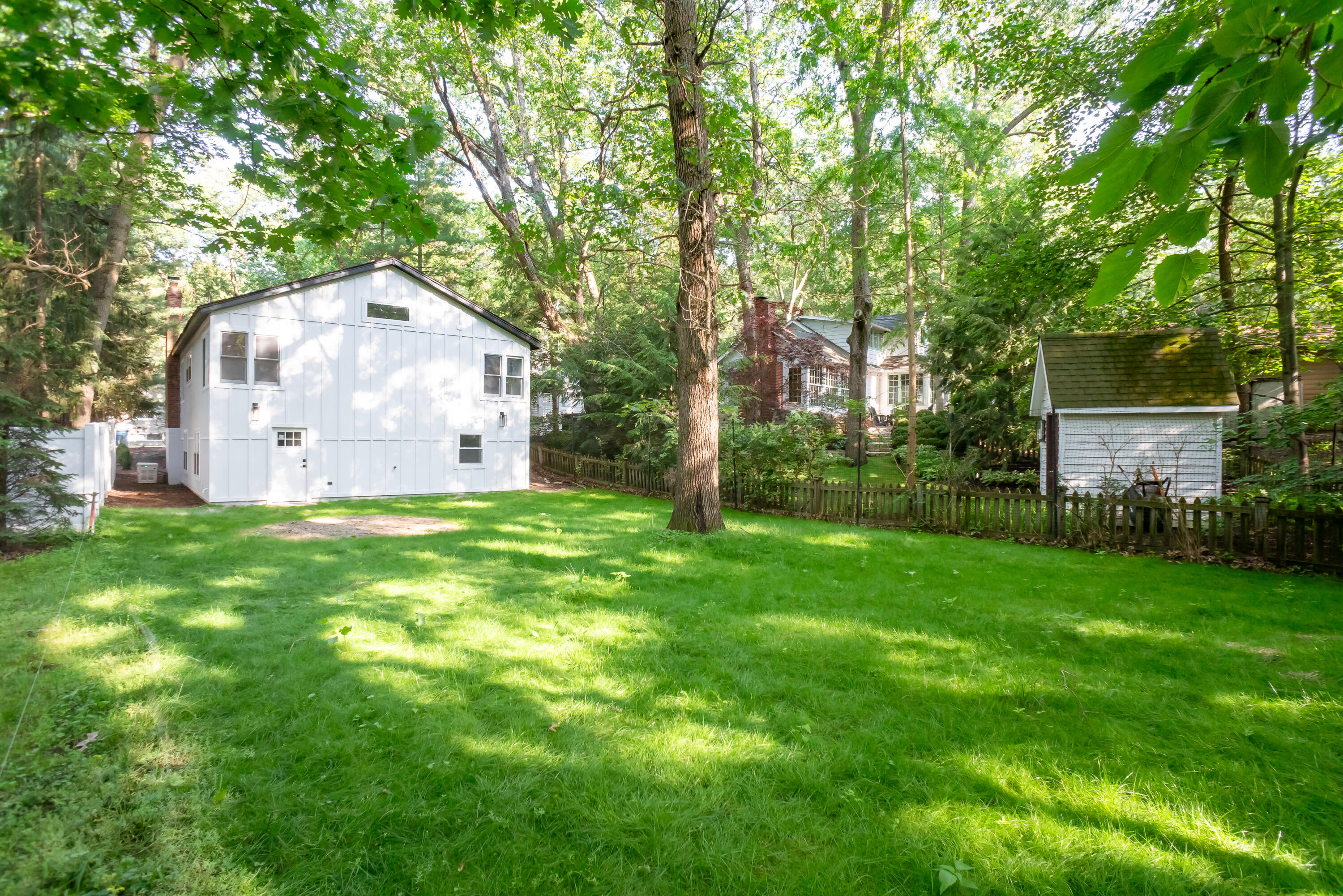 4046 Hillside Trail New Buffalo MI 49117