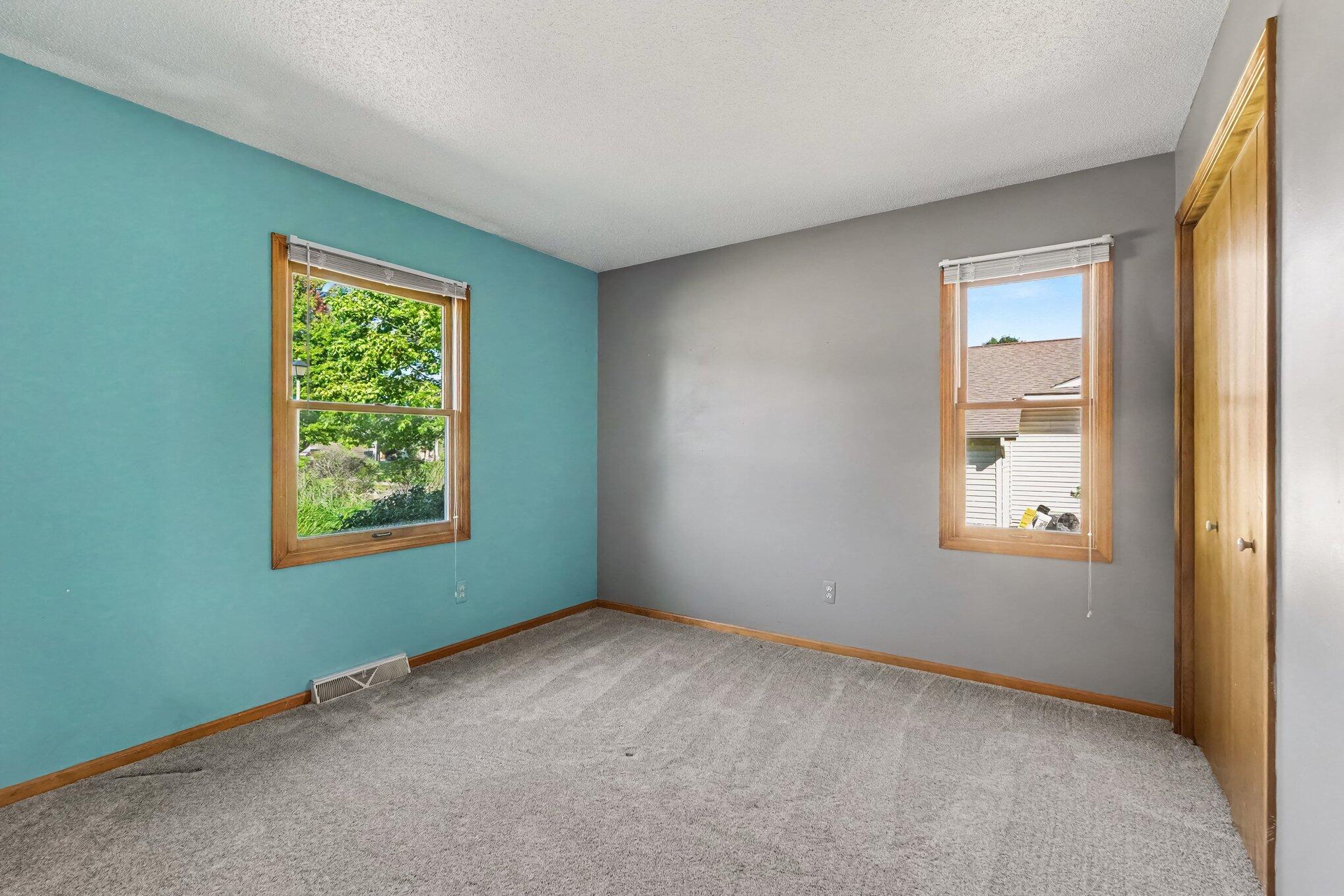 2522 Randall Avenue NW Grand Rapids MI 49534