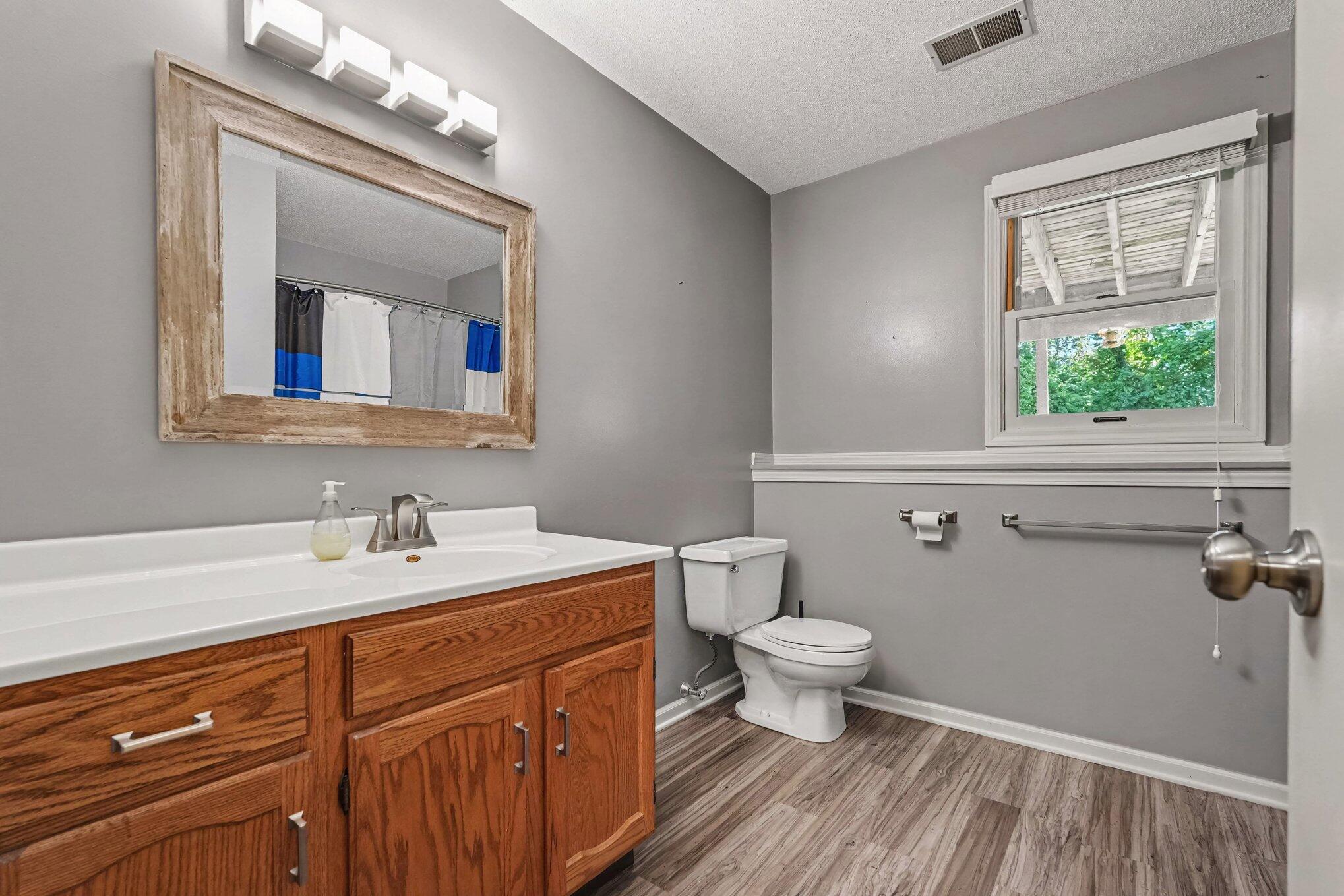 2522 Randall Avenue NW Grand Rapids MI 49534