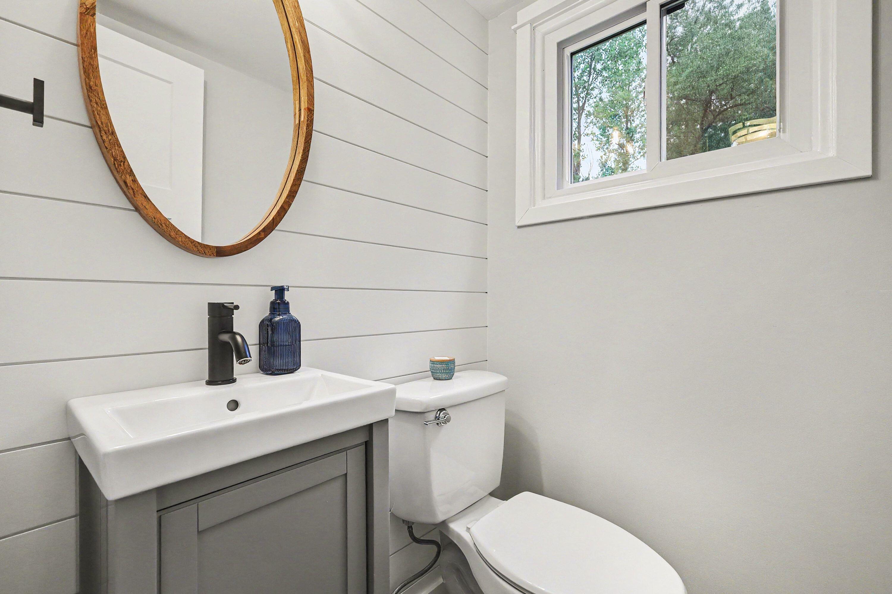 6609 Rix Street SE Ada MI 49301