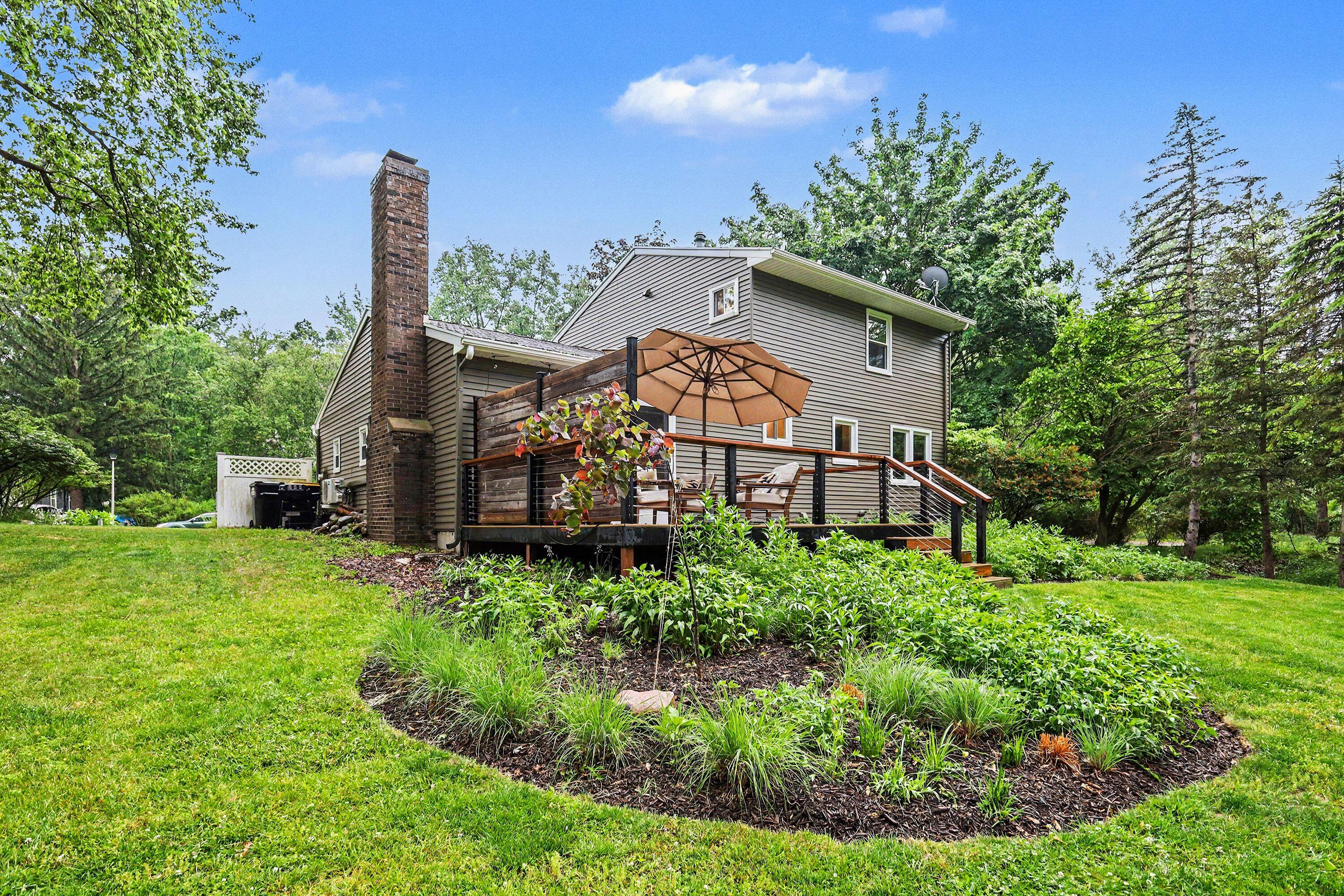 6609 Rix Street SE Ada MI 49301