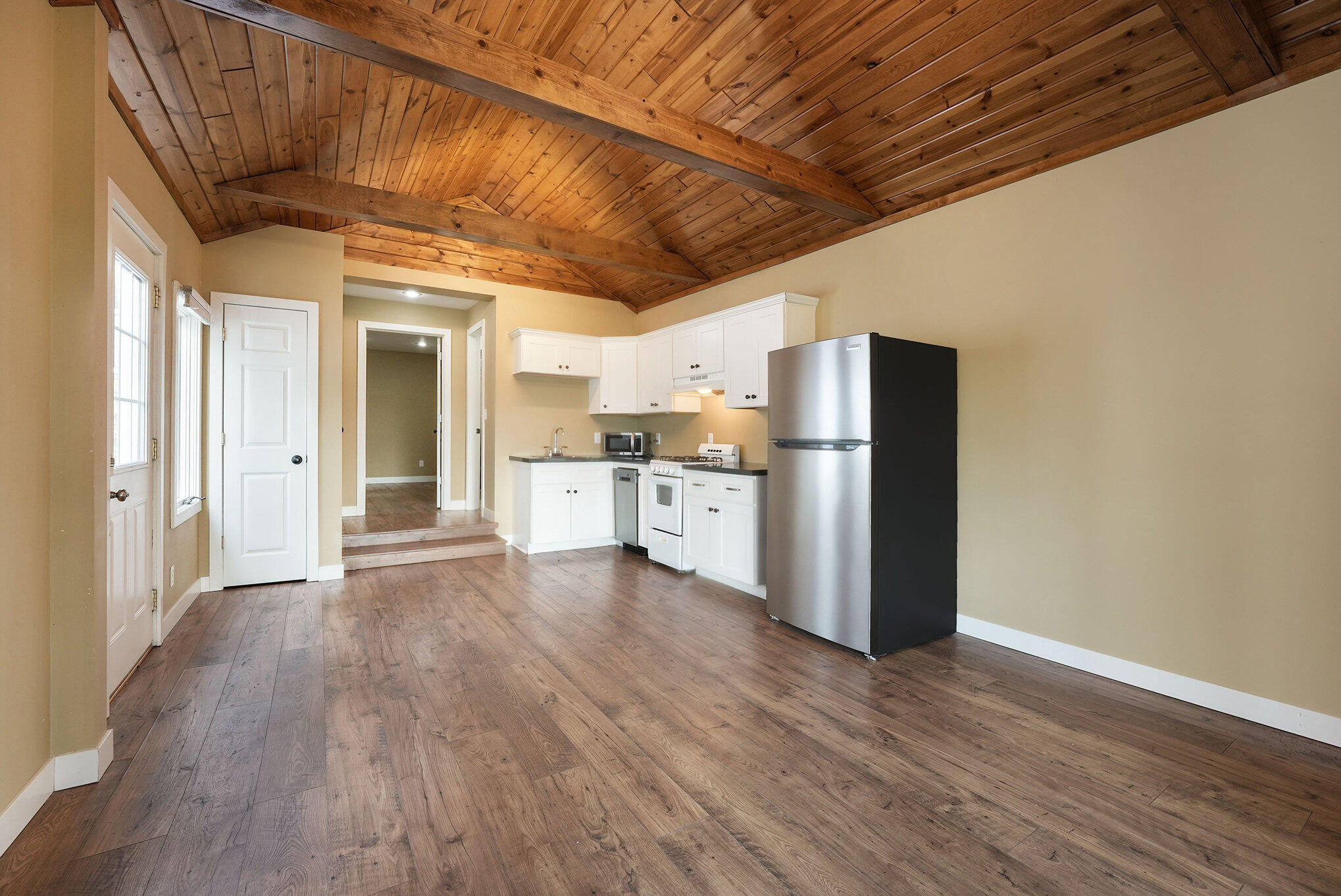 729 Fairview Avenue NE Grand Rapids MI 49503