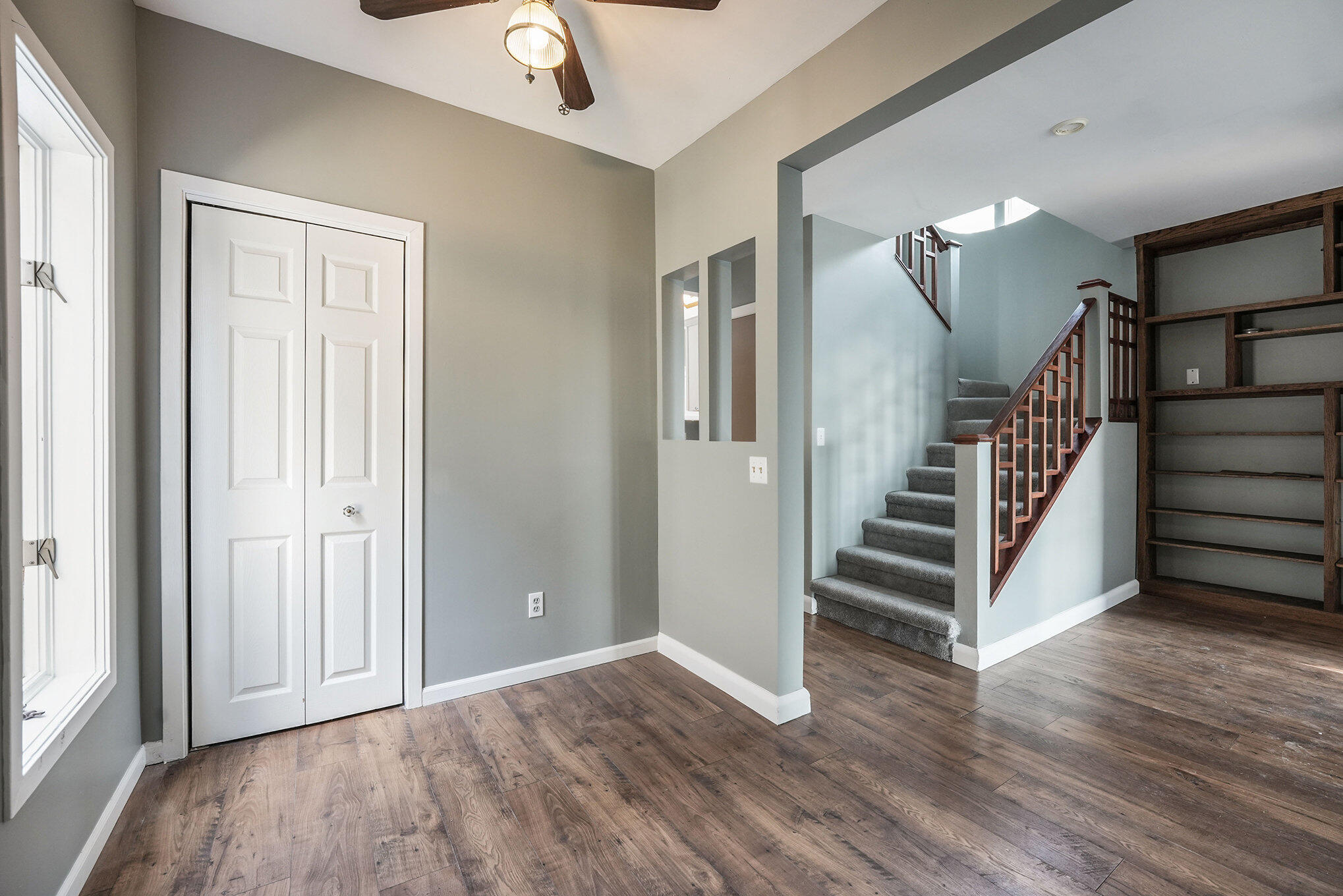 729 Fairview Avenue NE Grand Rapids MI 49503