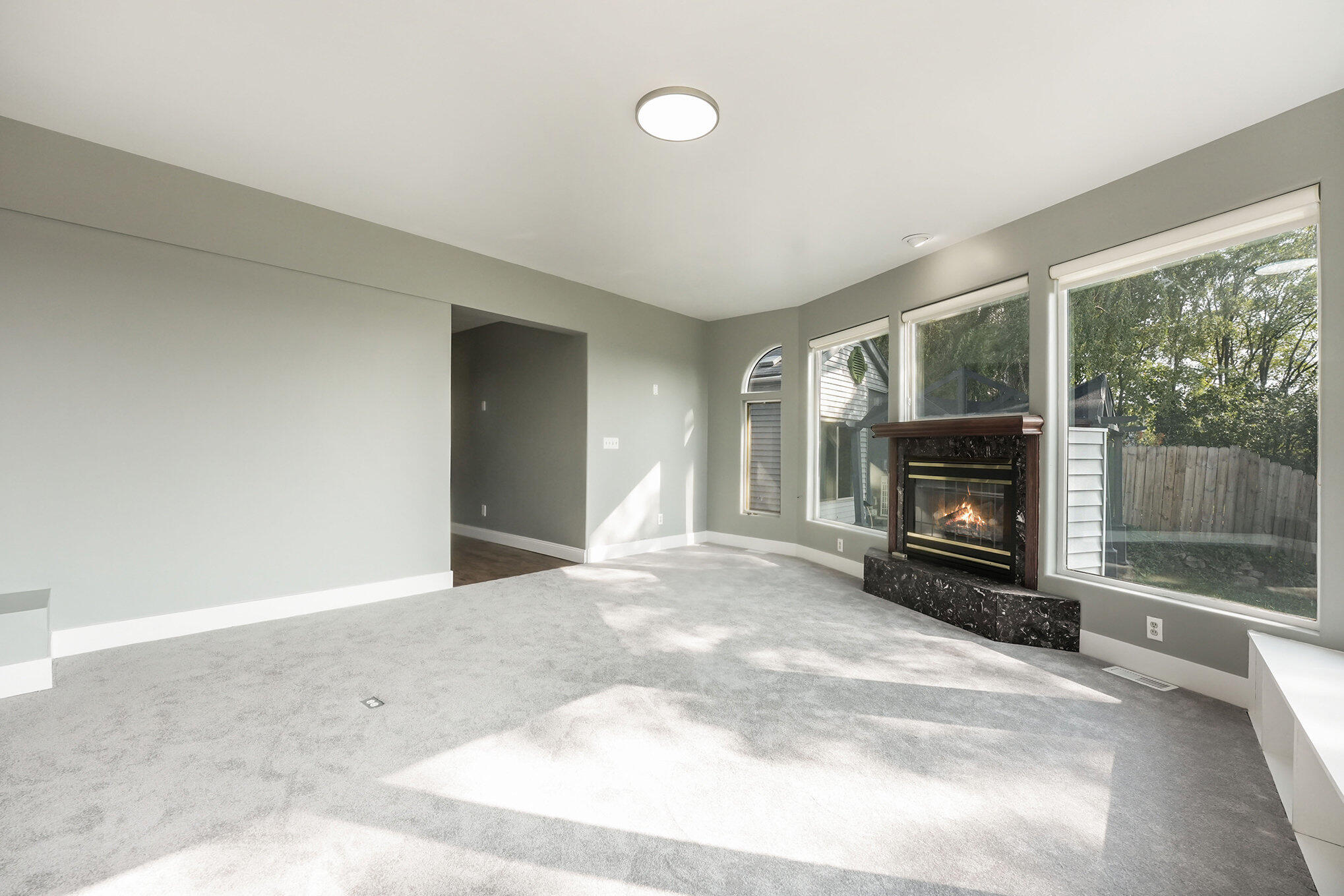 729 Fairview Avenue NE Grand Rapids MI 49503