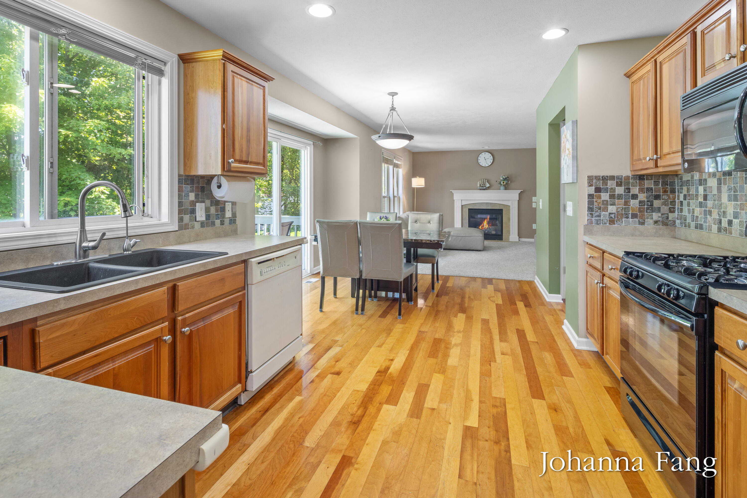 3673 Maple Hurst Drive SE Grand Rapids MI 49512