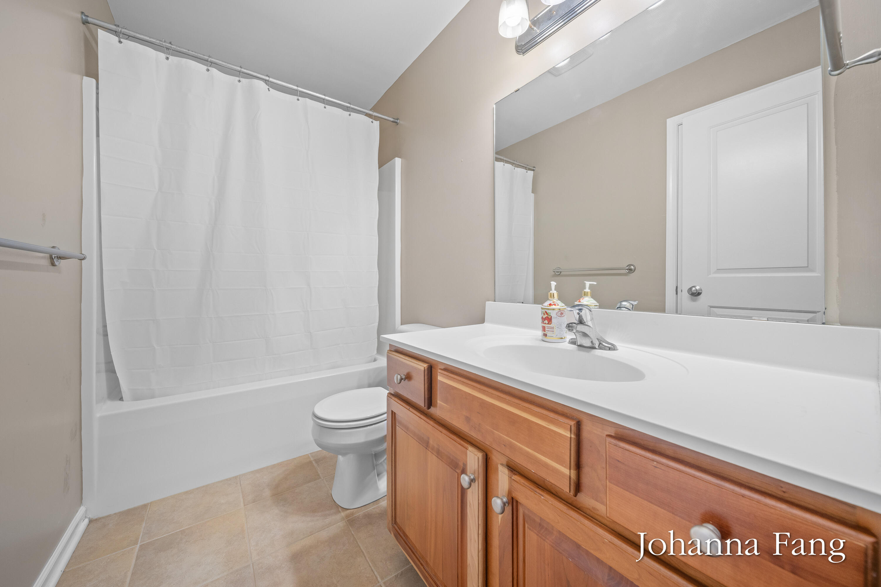 3673 Maple Hurst Drive SE Grand Rapids MI 49512