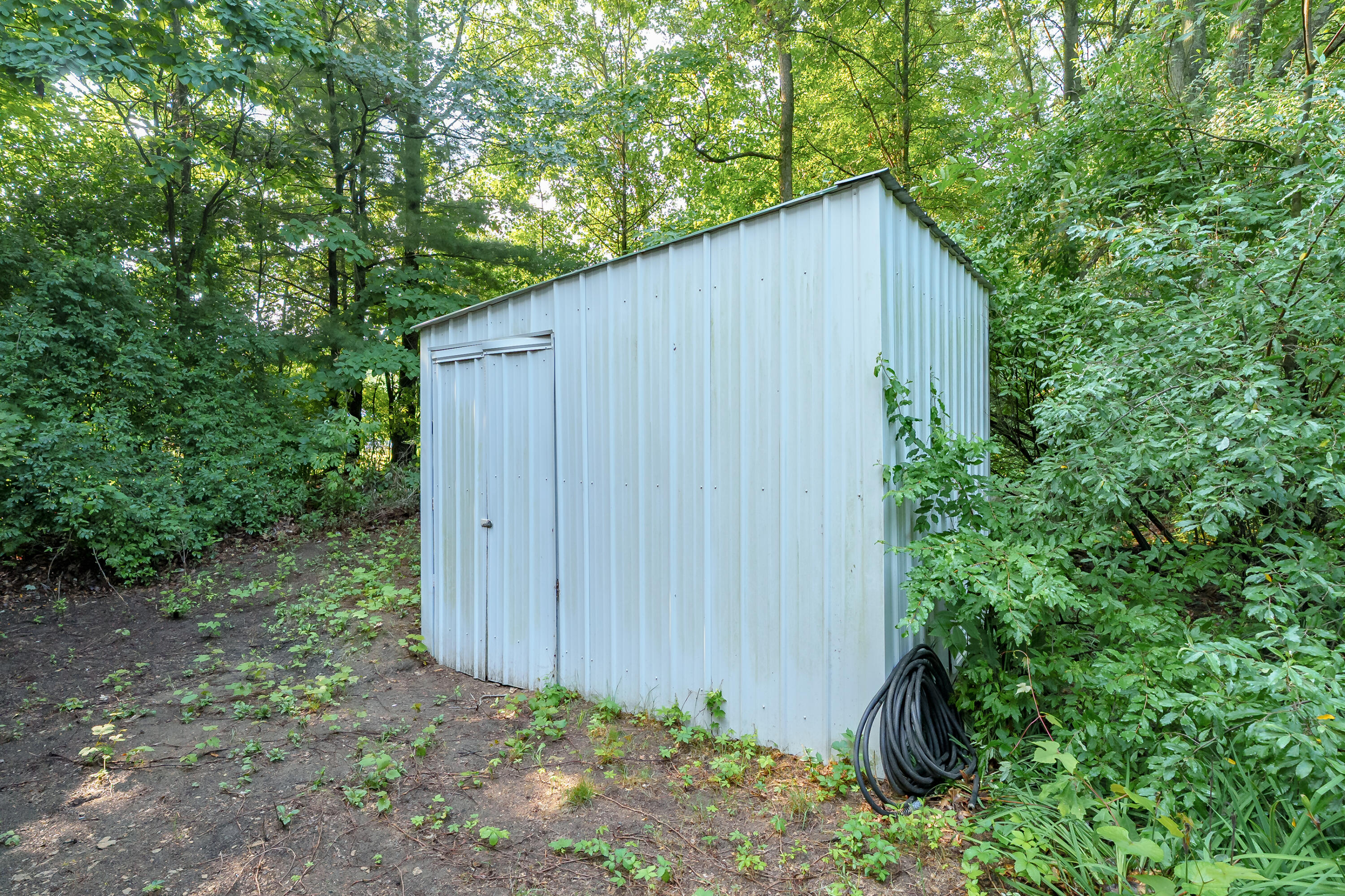 50521 8th Avenue Grand Junction MI 49056