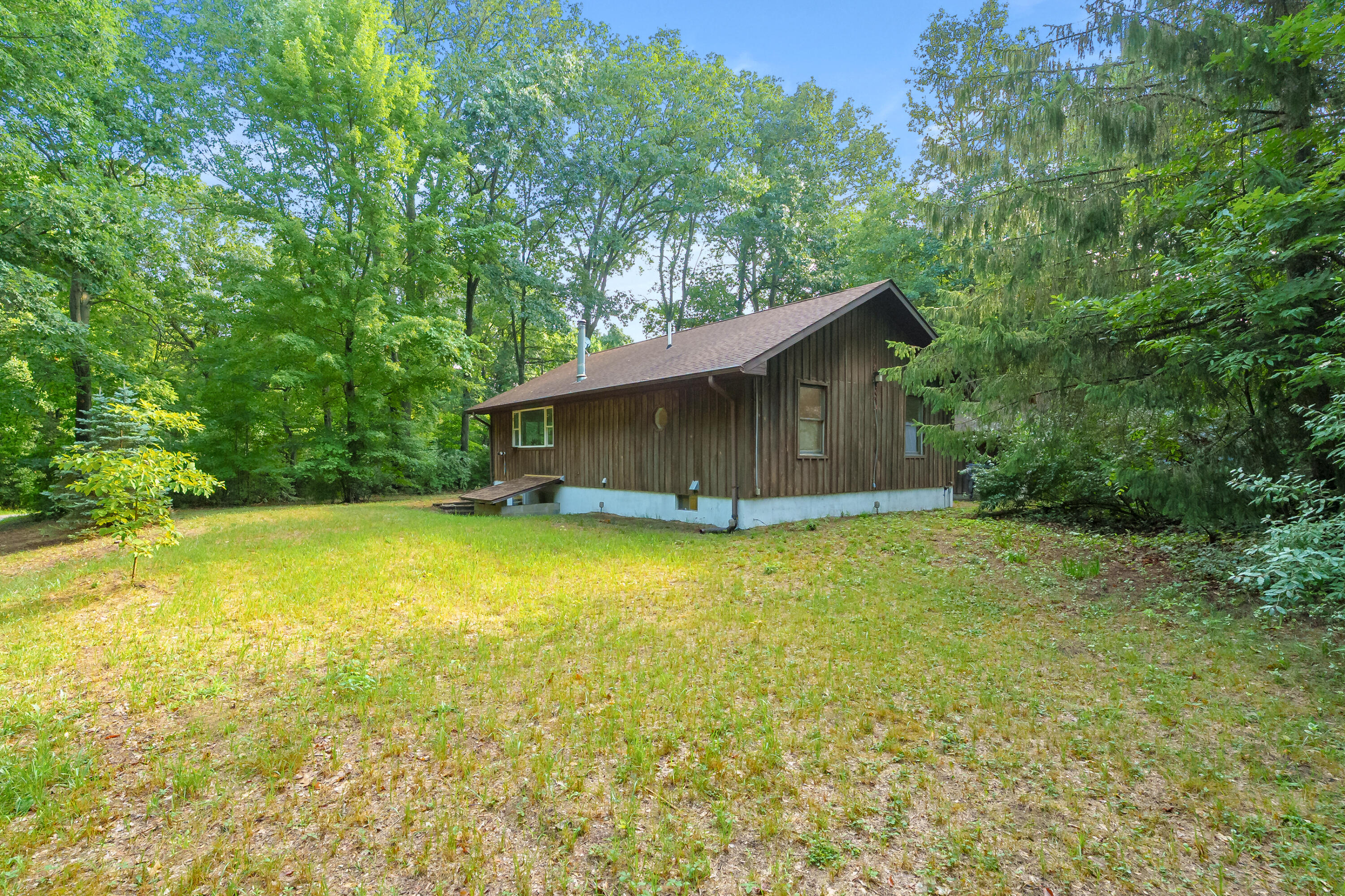 50521 8th Avenue Grand Junction MI 49056
