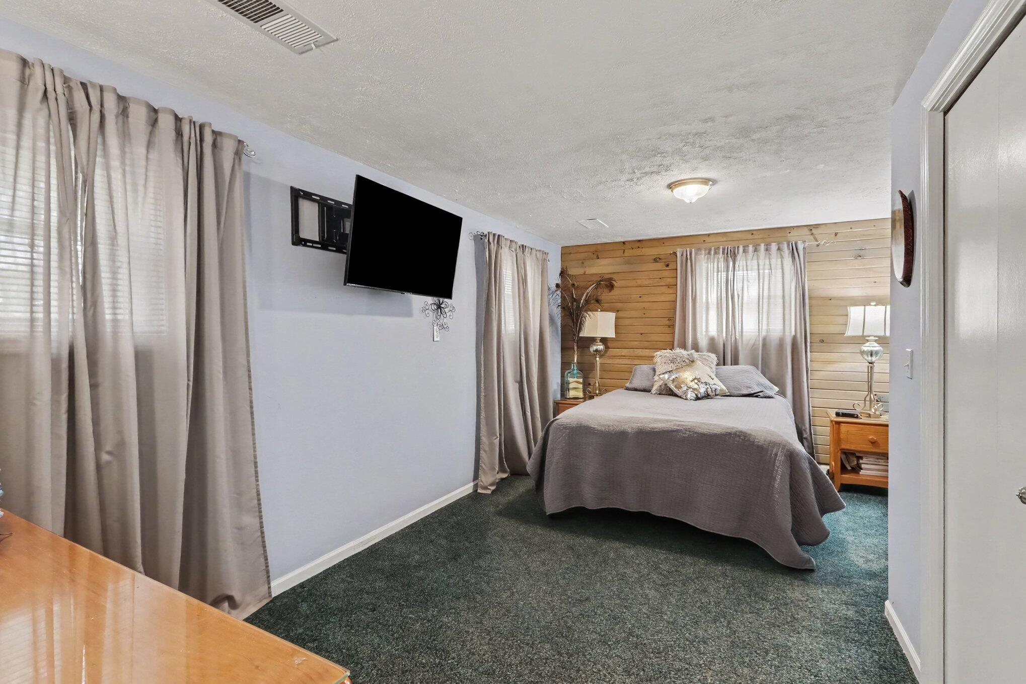 1019 Karendale Avenue Portage MI 49002