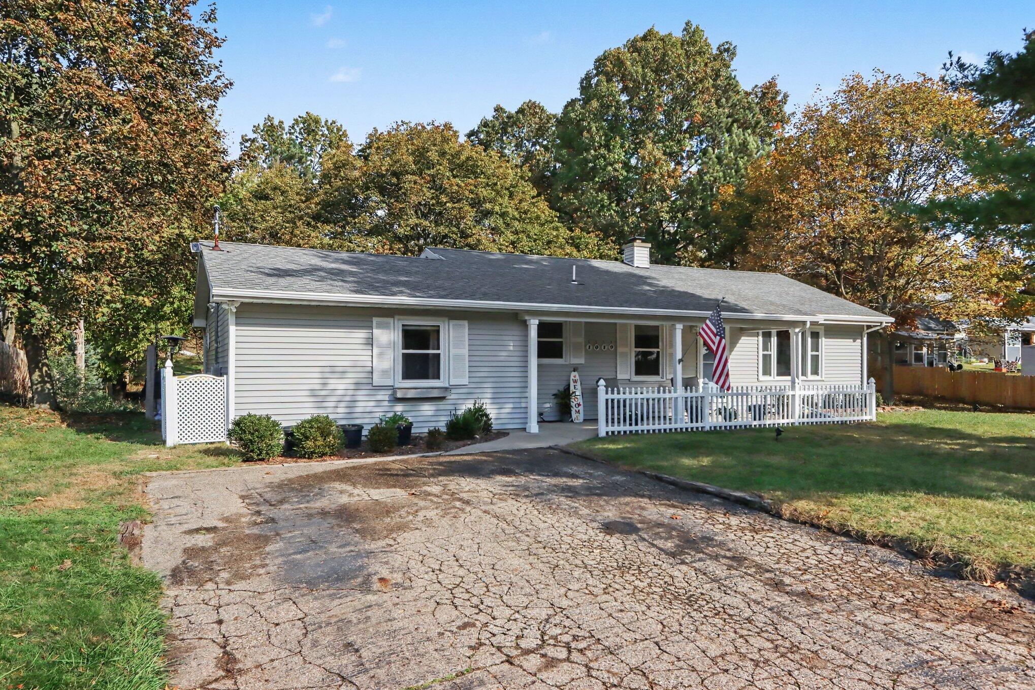 1019 Karendale Avenue Portage MI 49002