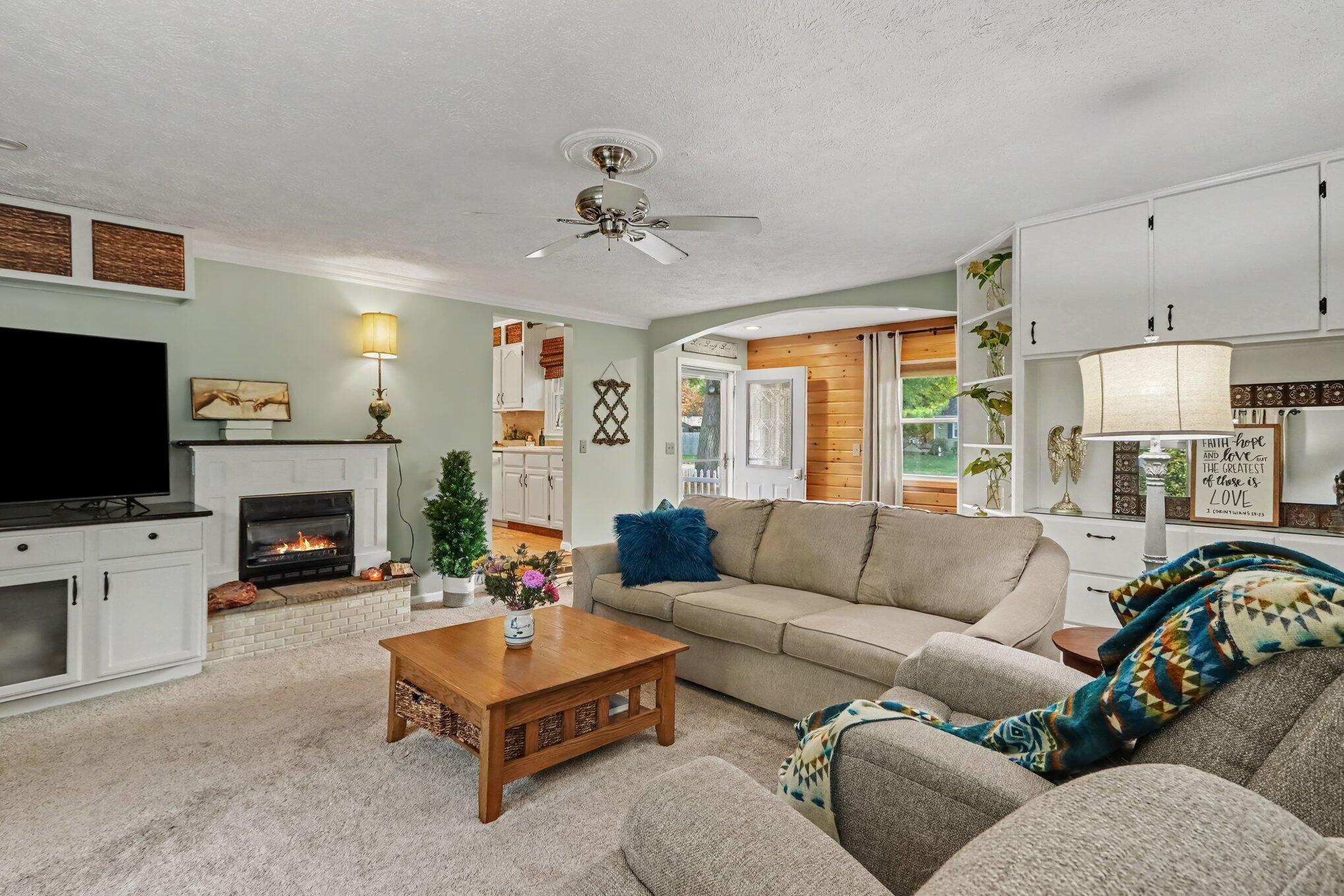 1019 Karendale Avenue Portage MI 49002
