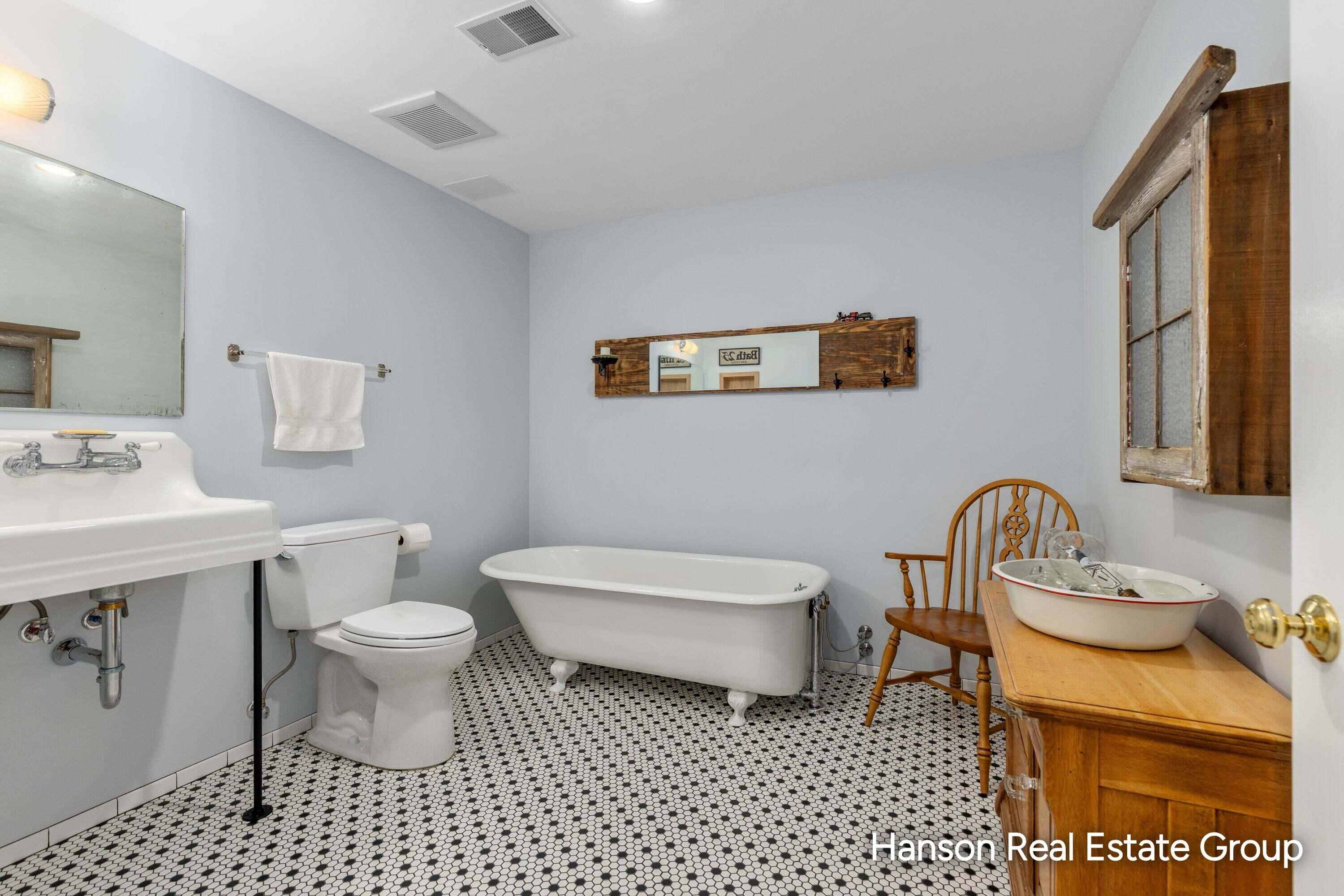 1675 Parnell Avenue SE Ada MI 49301