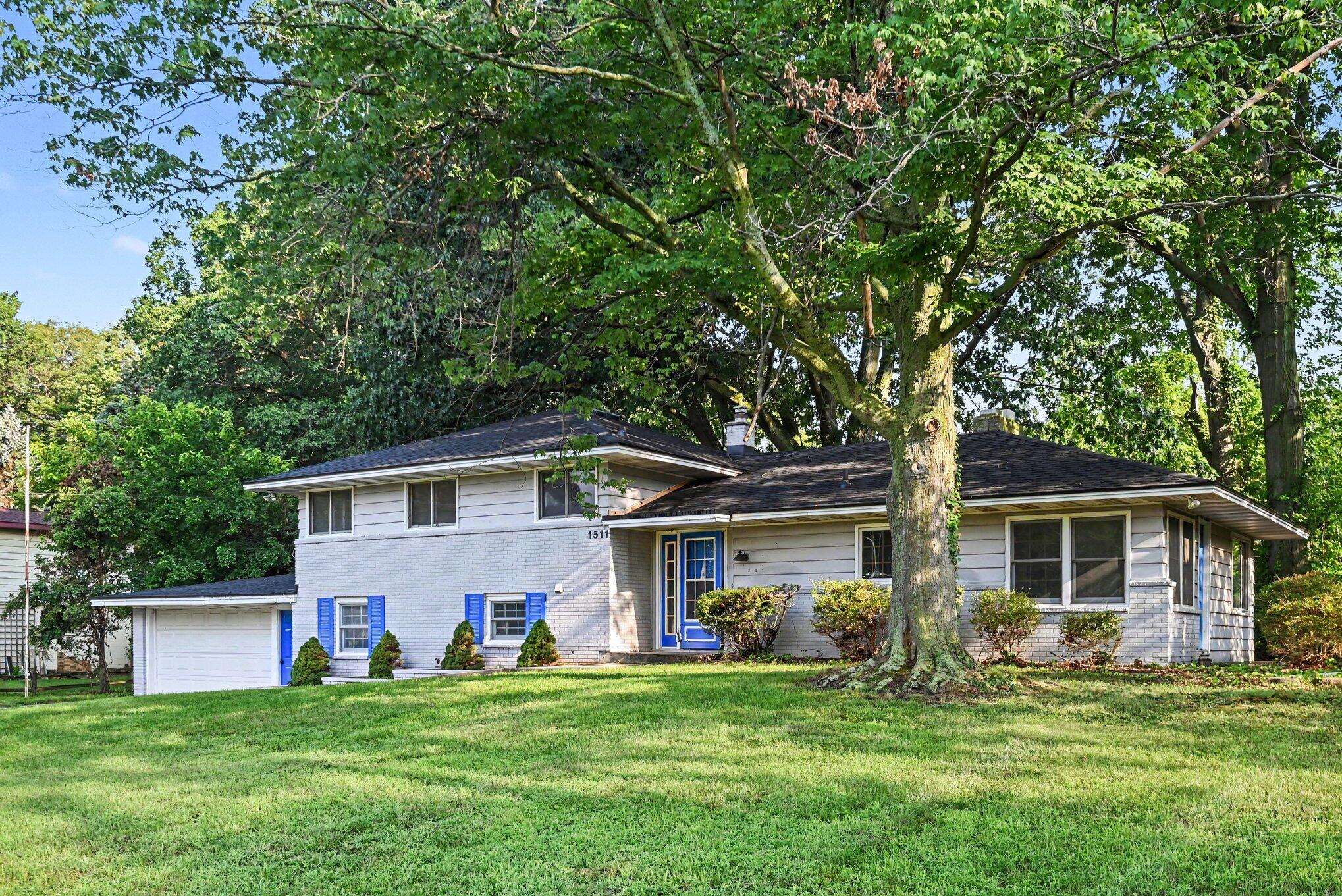 1511 Jerome Street Holland MI 49423