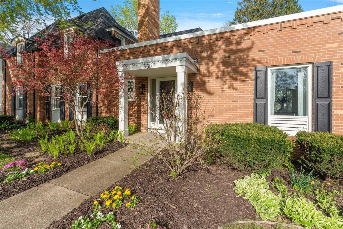 950 San Jose Drive SE Grand Rapids MI 49506
