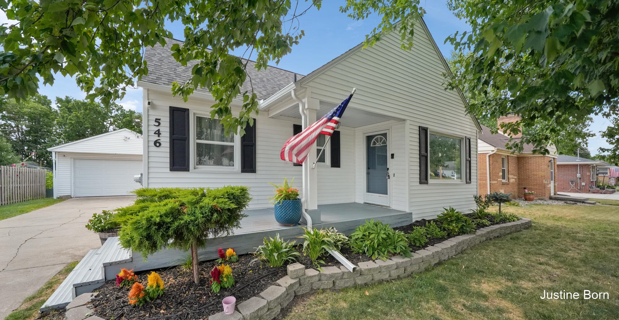 546 Ferris Street NW Grand Rapids MI 49544